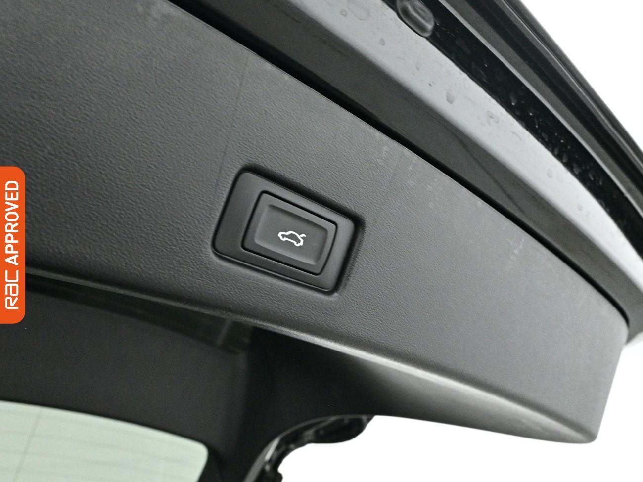 Audi Q4 E-Tron view 29