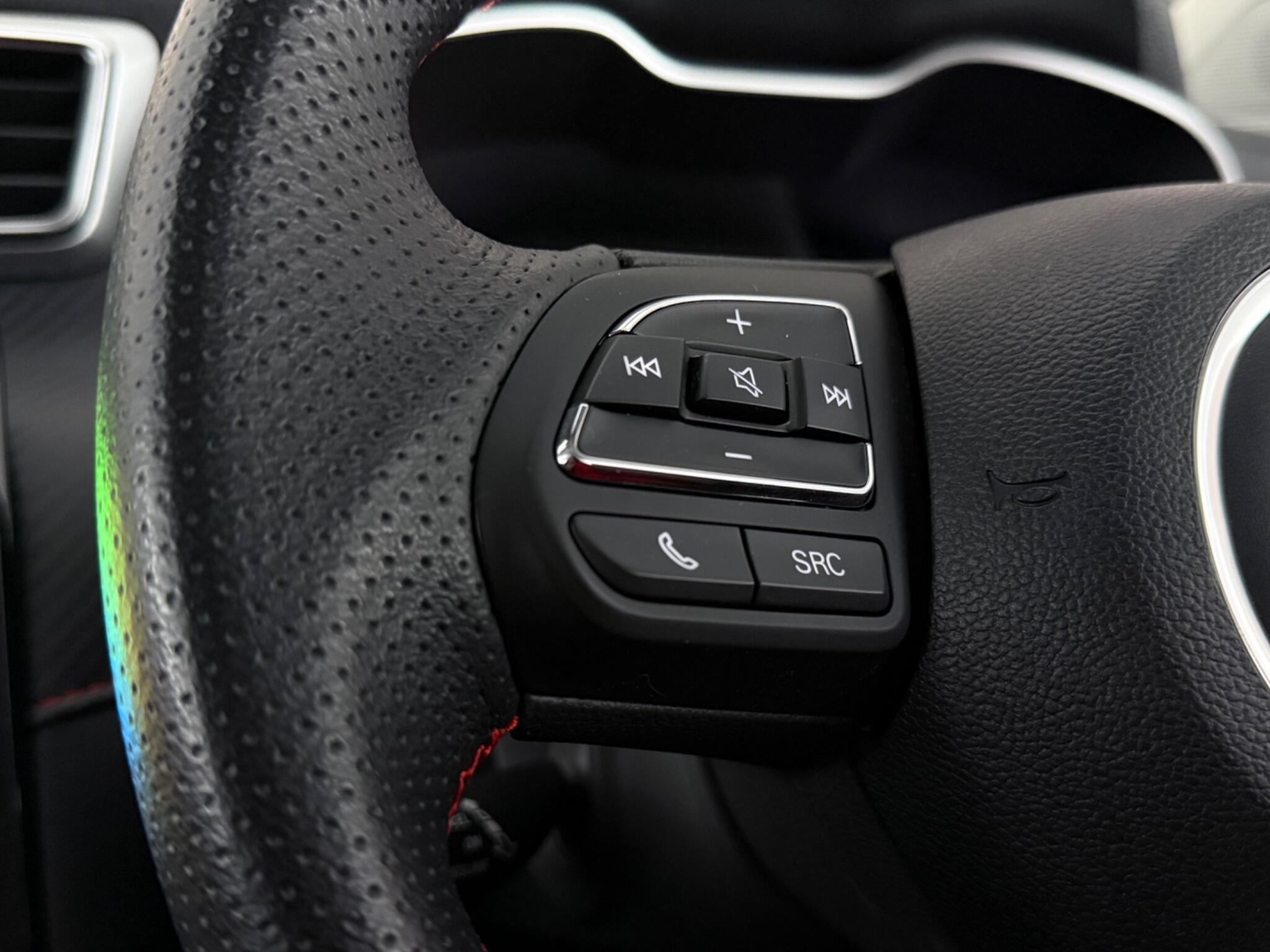 MG ZS view 14