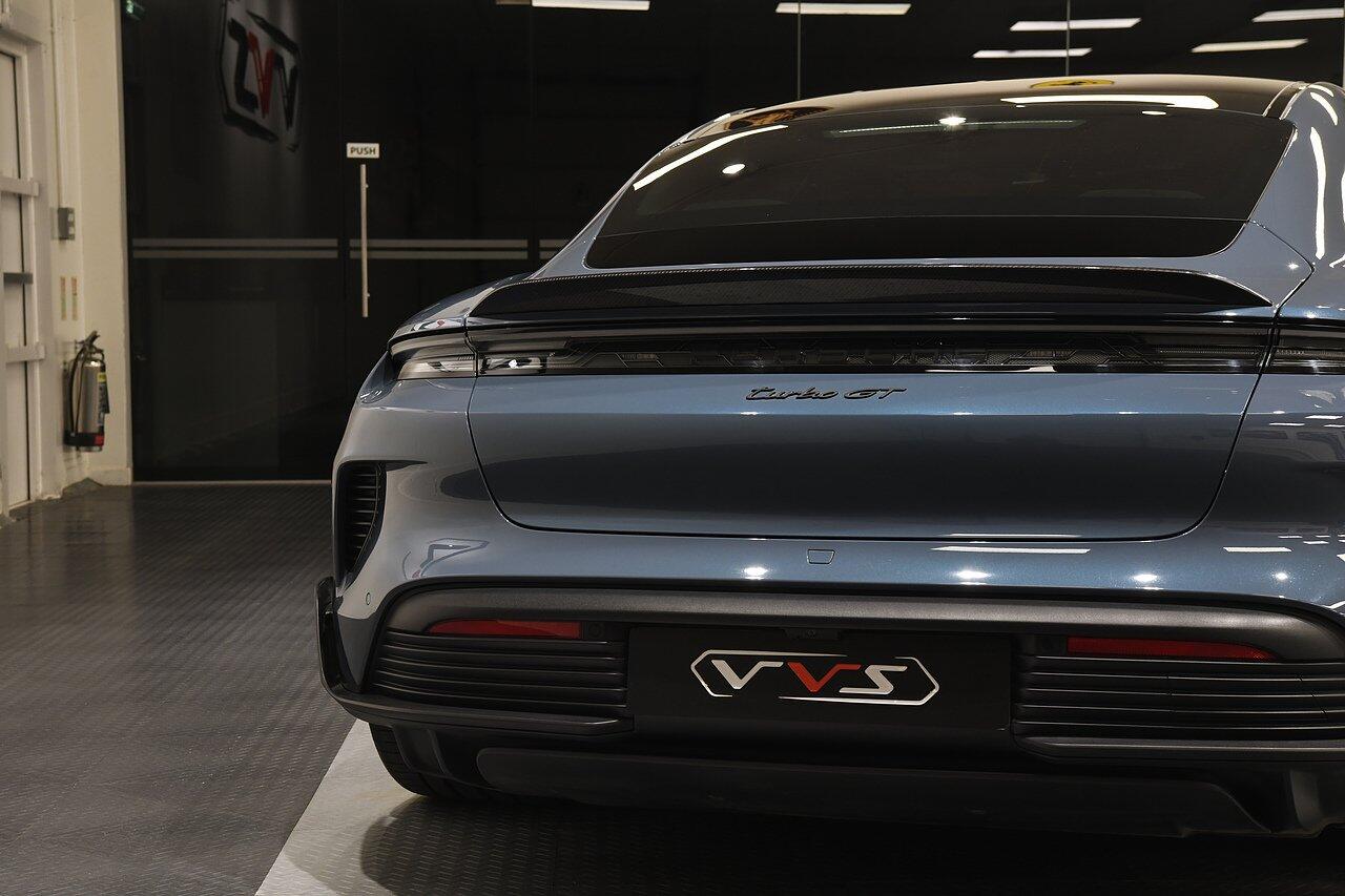 Porsche Taycan view 47
