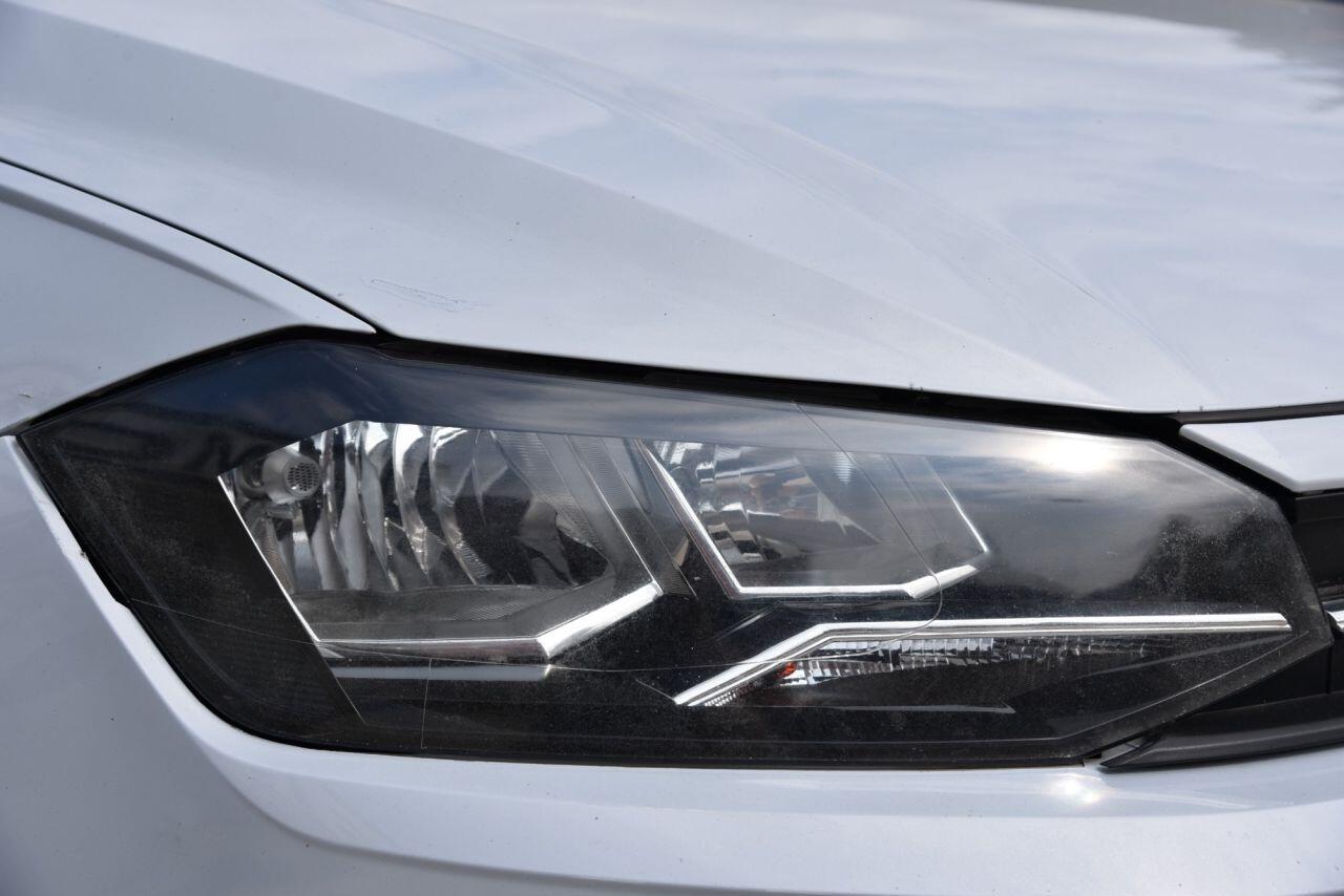 Volkswagen Polo view 11