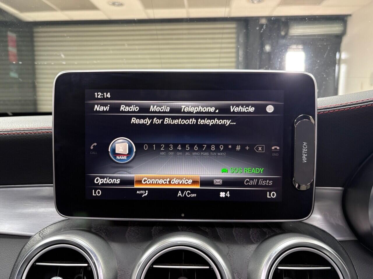 Mercedes-Benz C-Class view 32