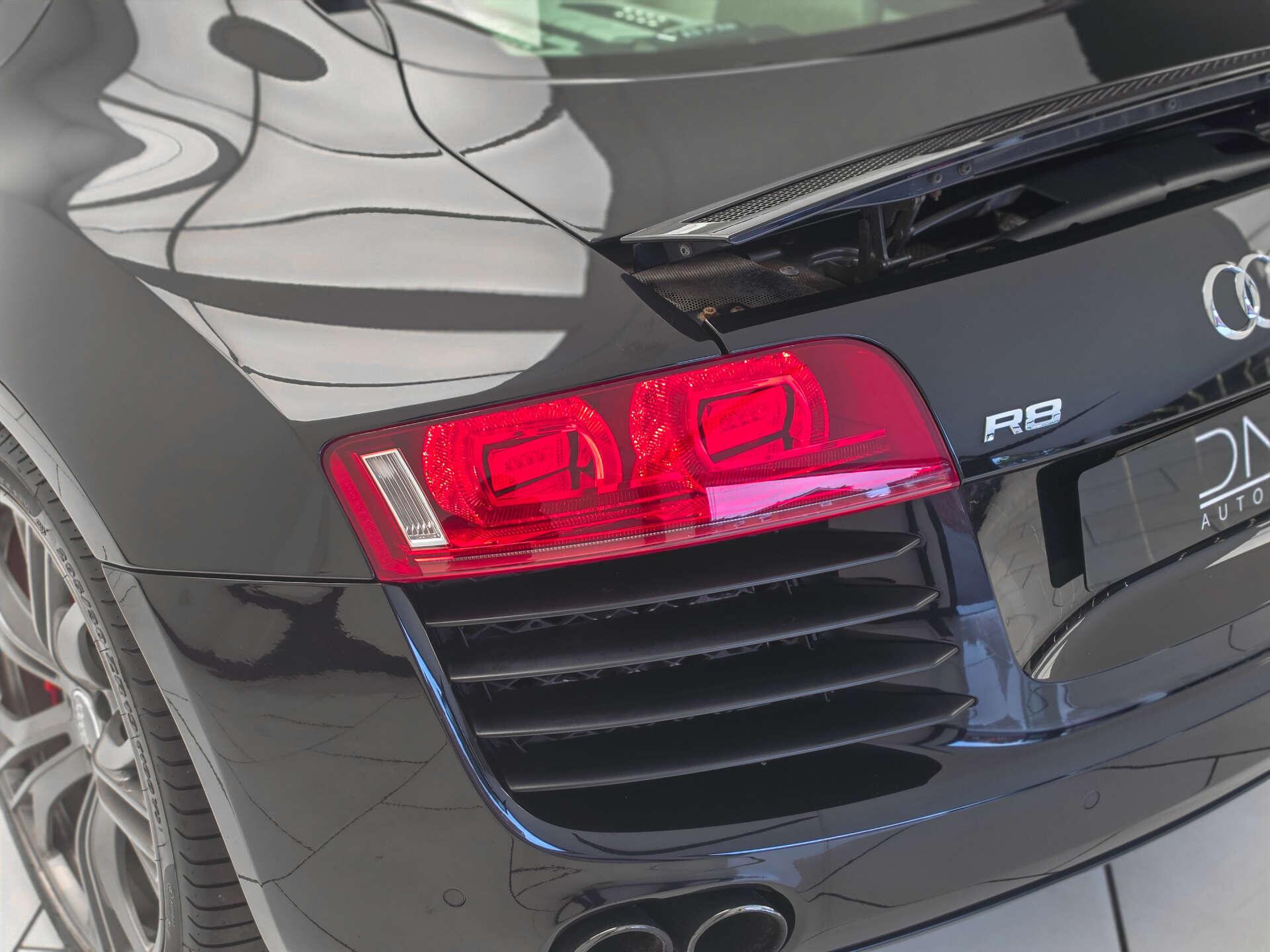 Audi R8 view 43