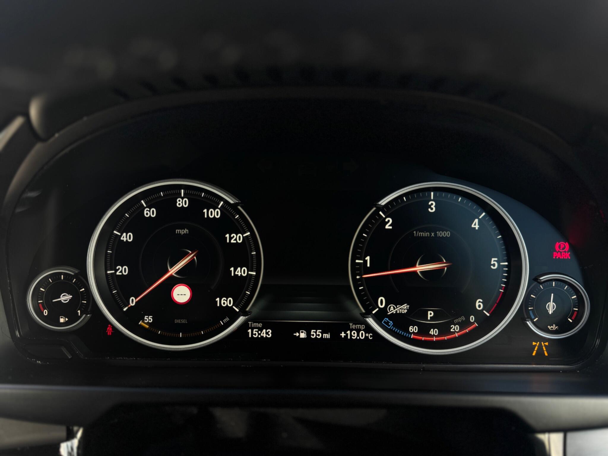 BMW X5 view 26