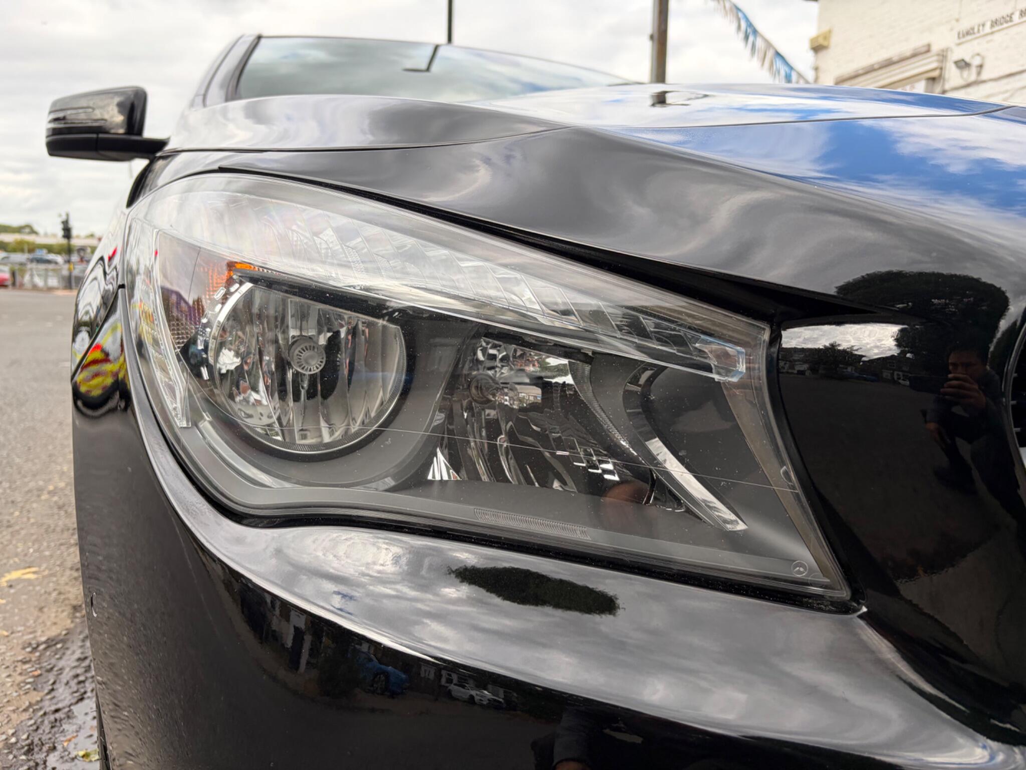 Mercedes-Benz Cla view 16