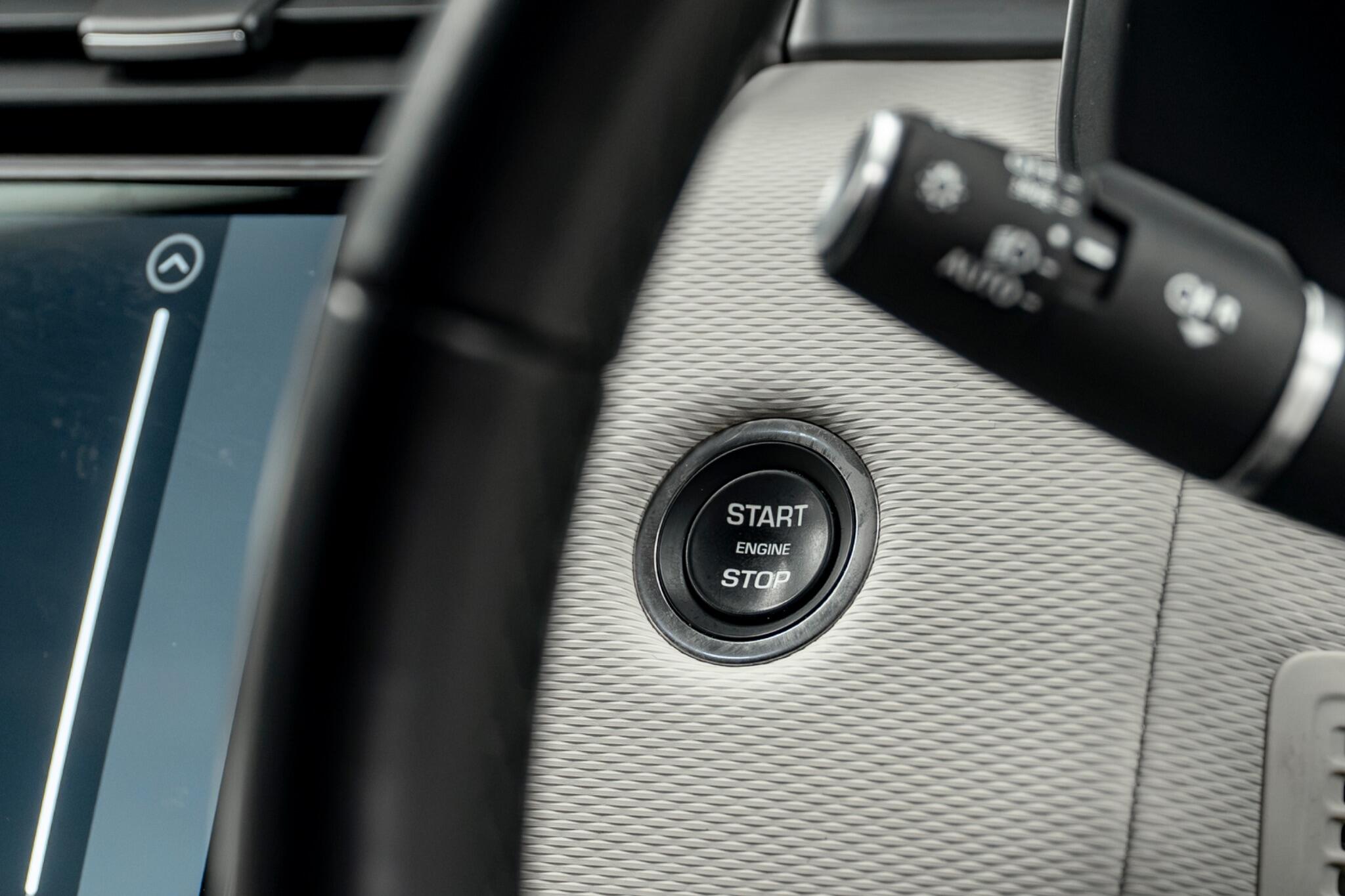 Land Rover Discovery view 42