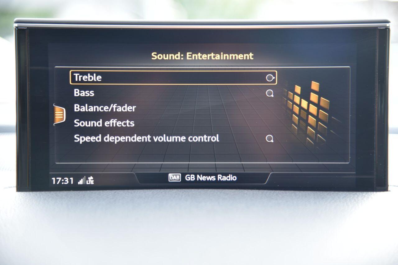 Audi Q7 view 53