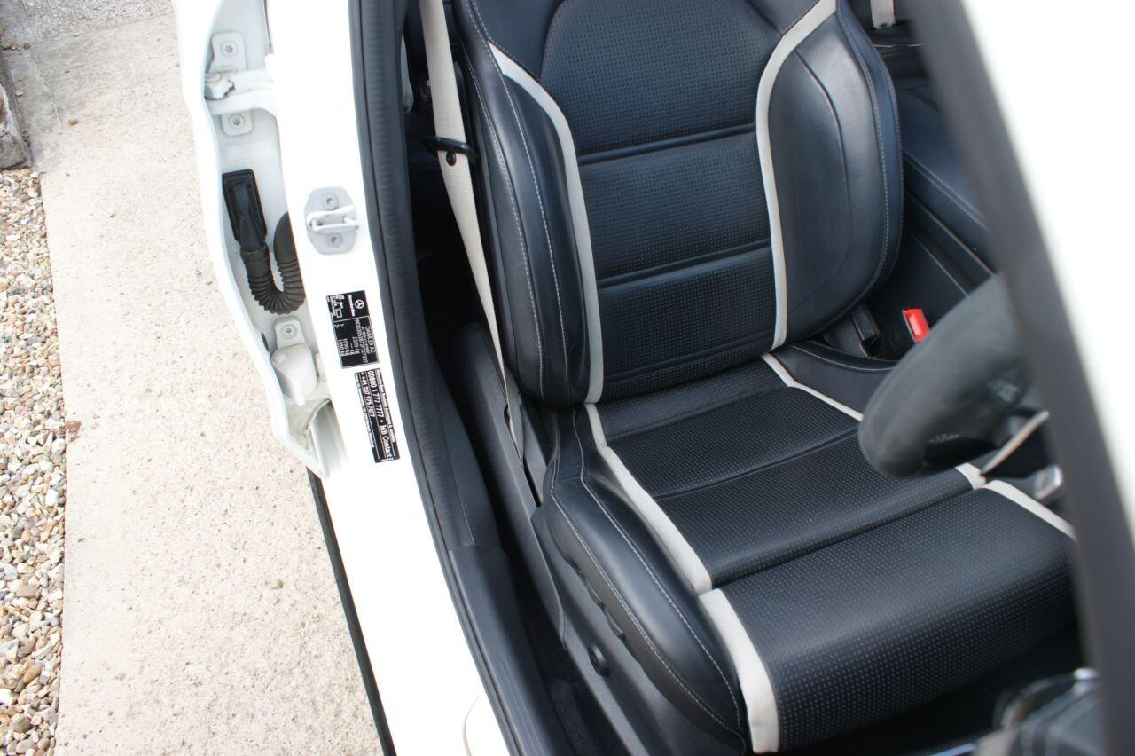 Mercedes-Benz C Class view 49
