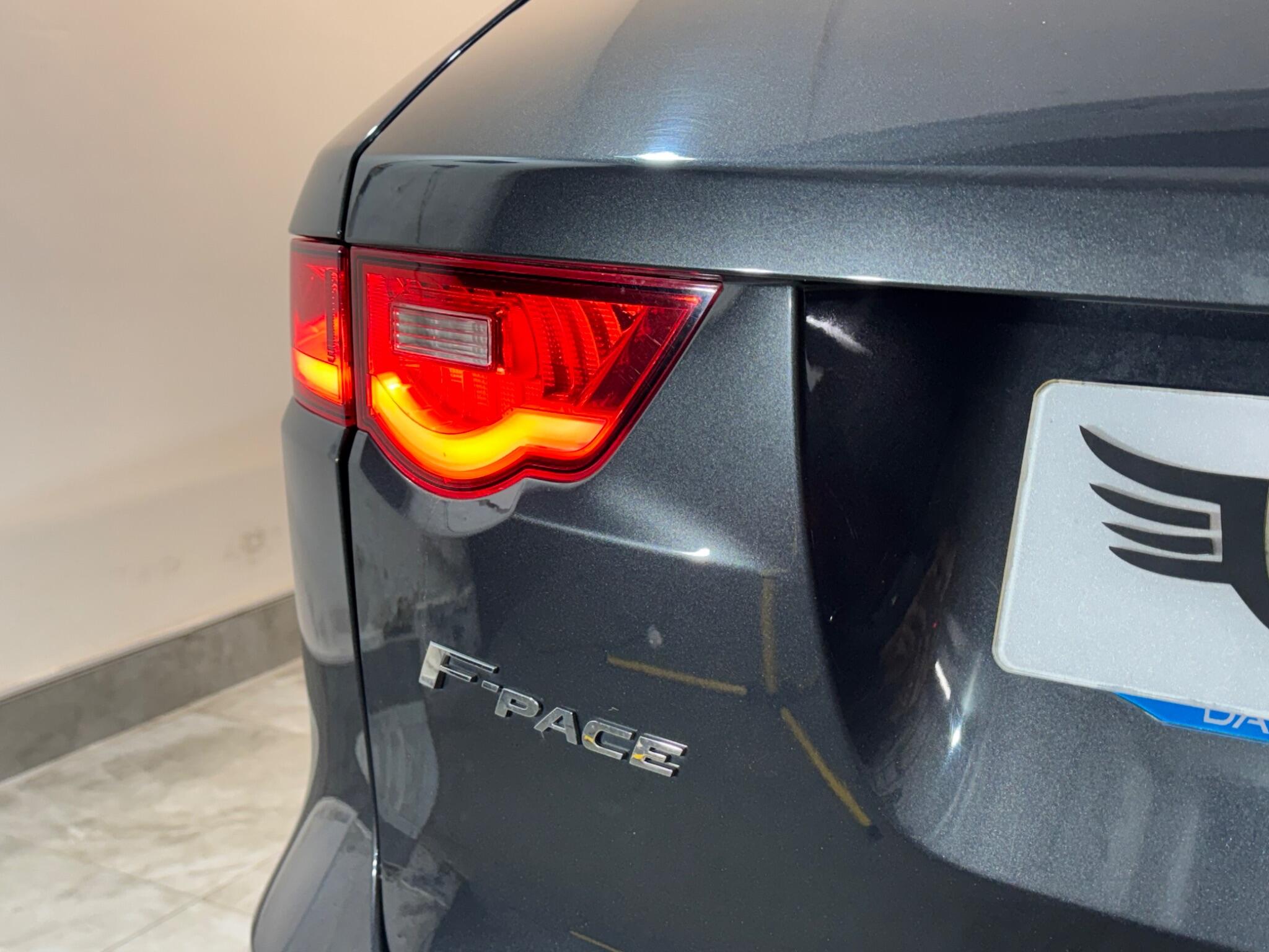 Jaguar F-Pace view 87