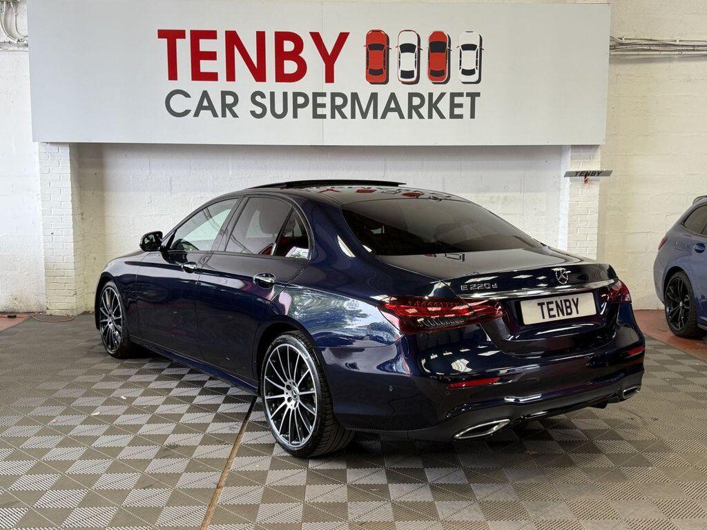 Mercedes-Benz E Class view 8
