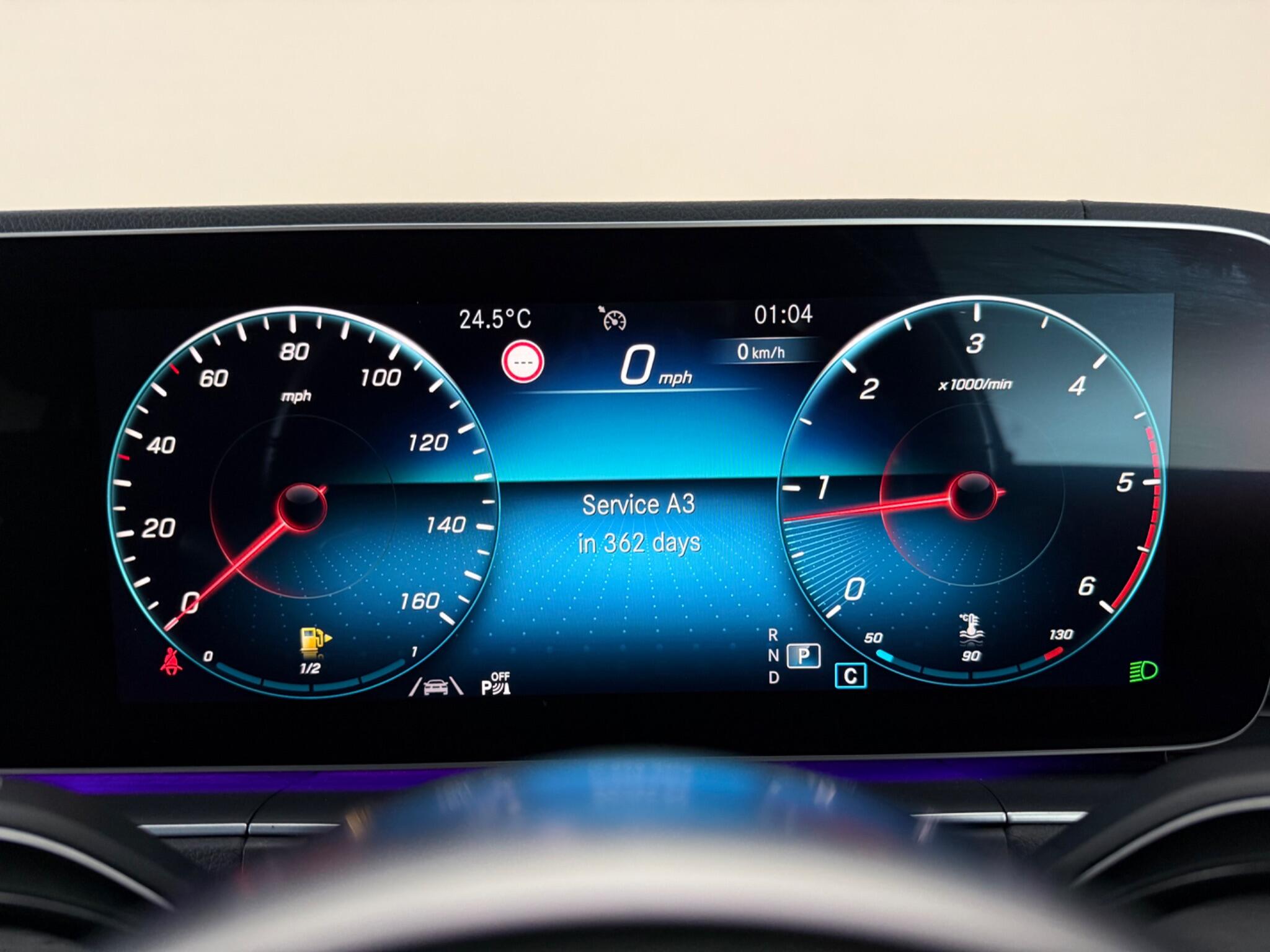 Mercedes-Benz GLE view 16
