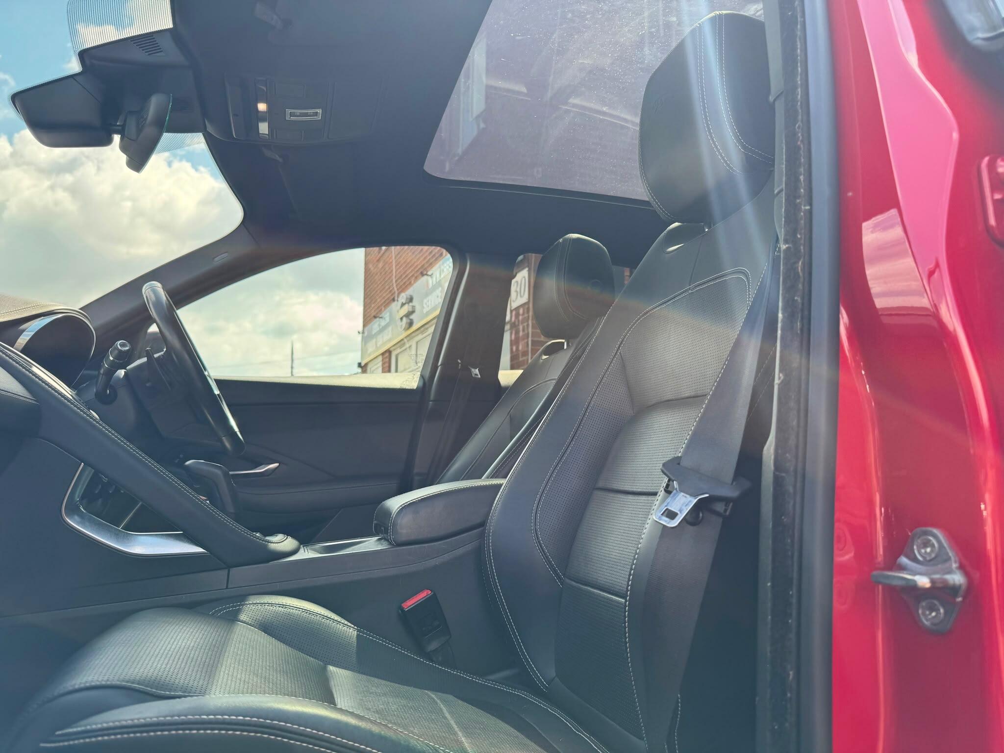 Jaguar E-Pace view 49