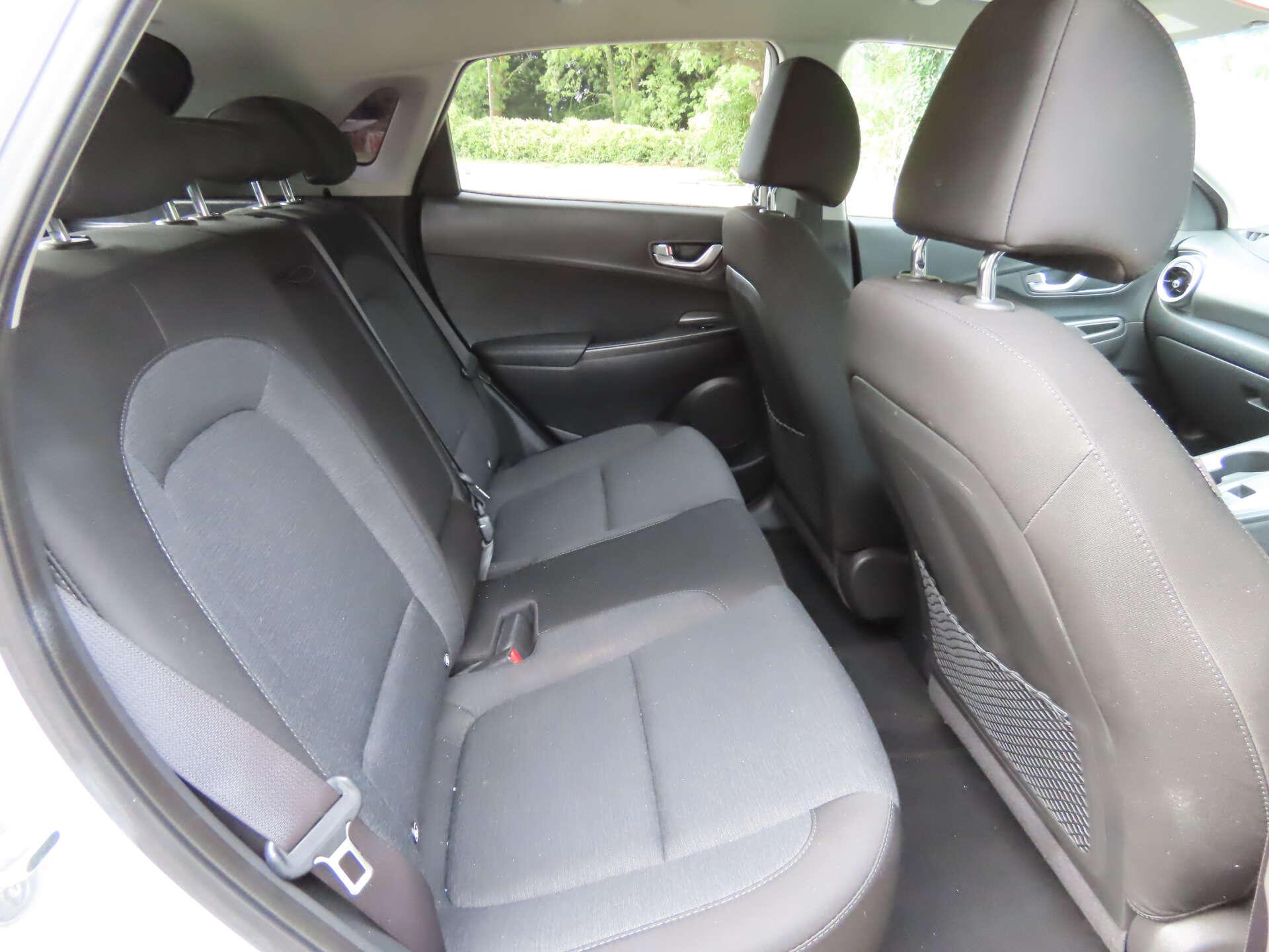 Hyundai Kona view 9