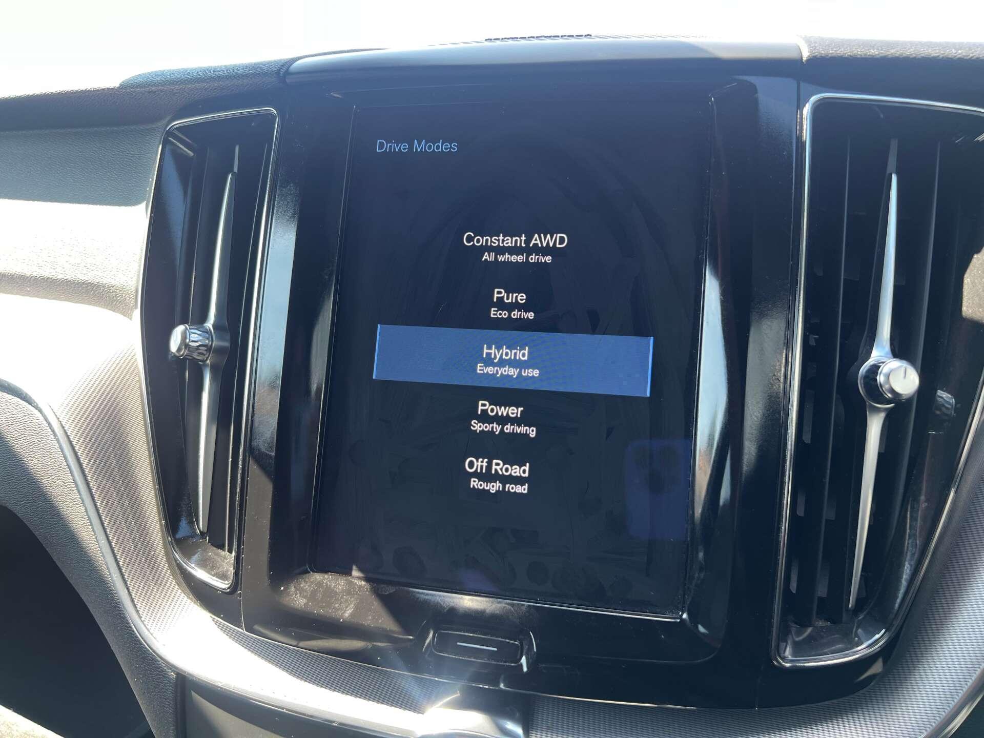 Volvo XC60 view 30