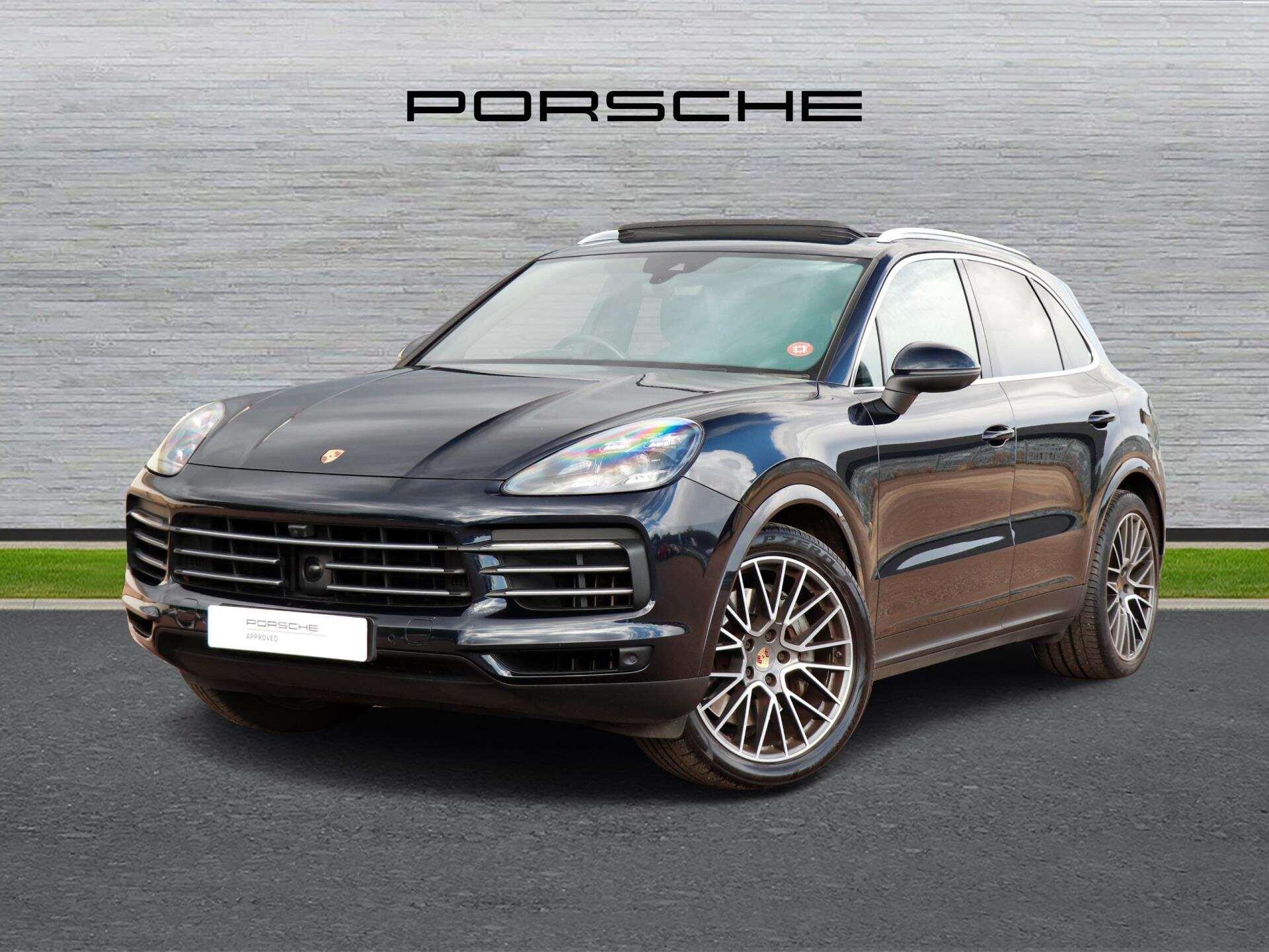 Porsche Cayenne view 7