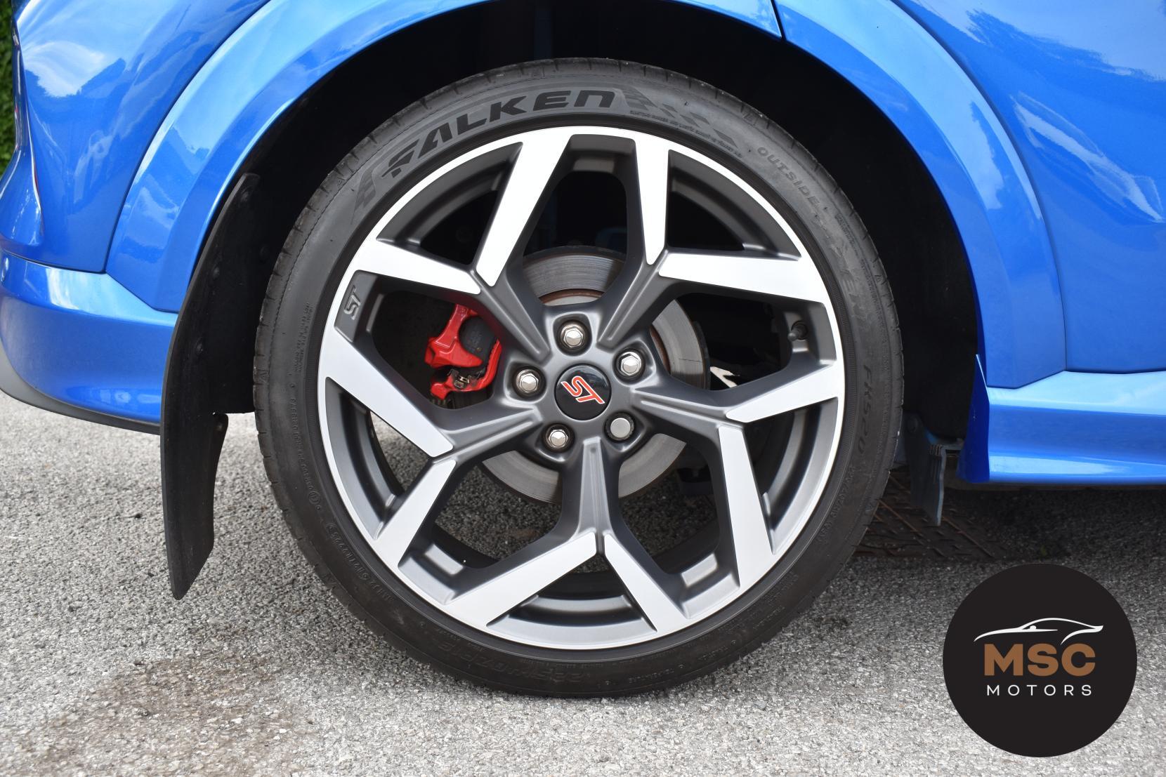 Ford Puma view 32