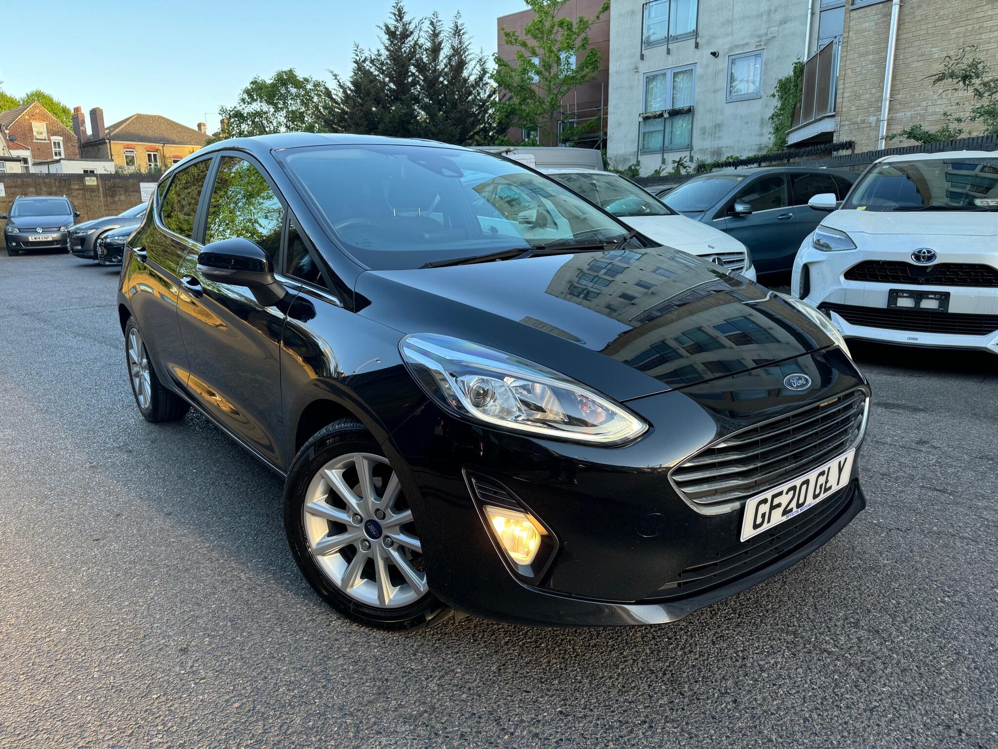 Ford Fiesta view 2