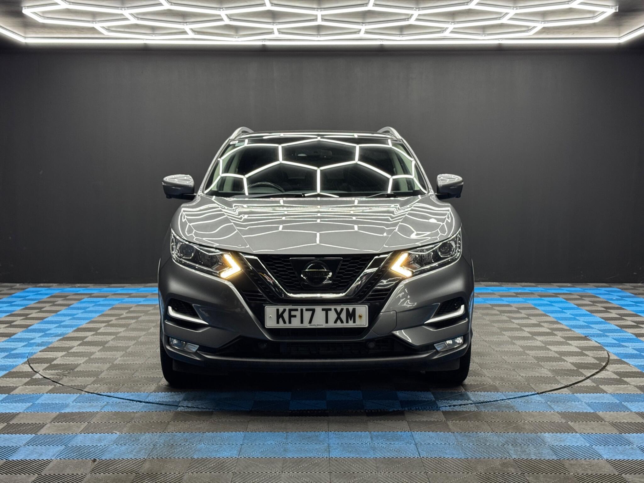 Nissan Qashqai view 2