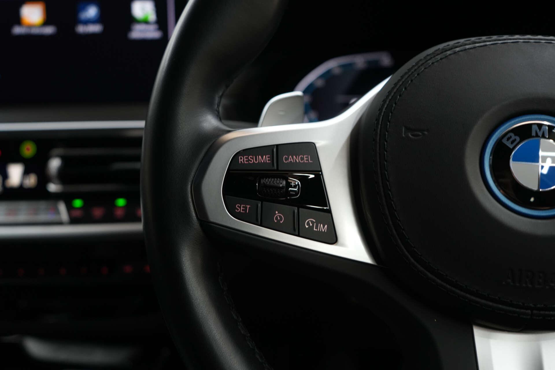 BMW X3 view 40