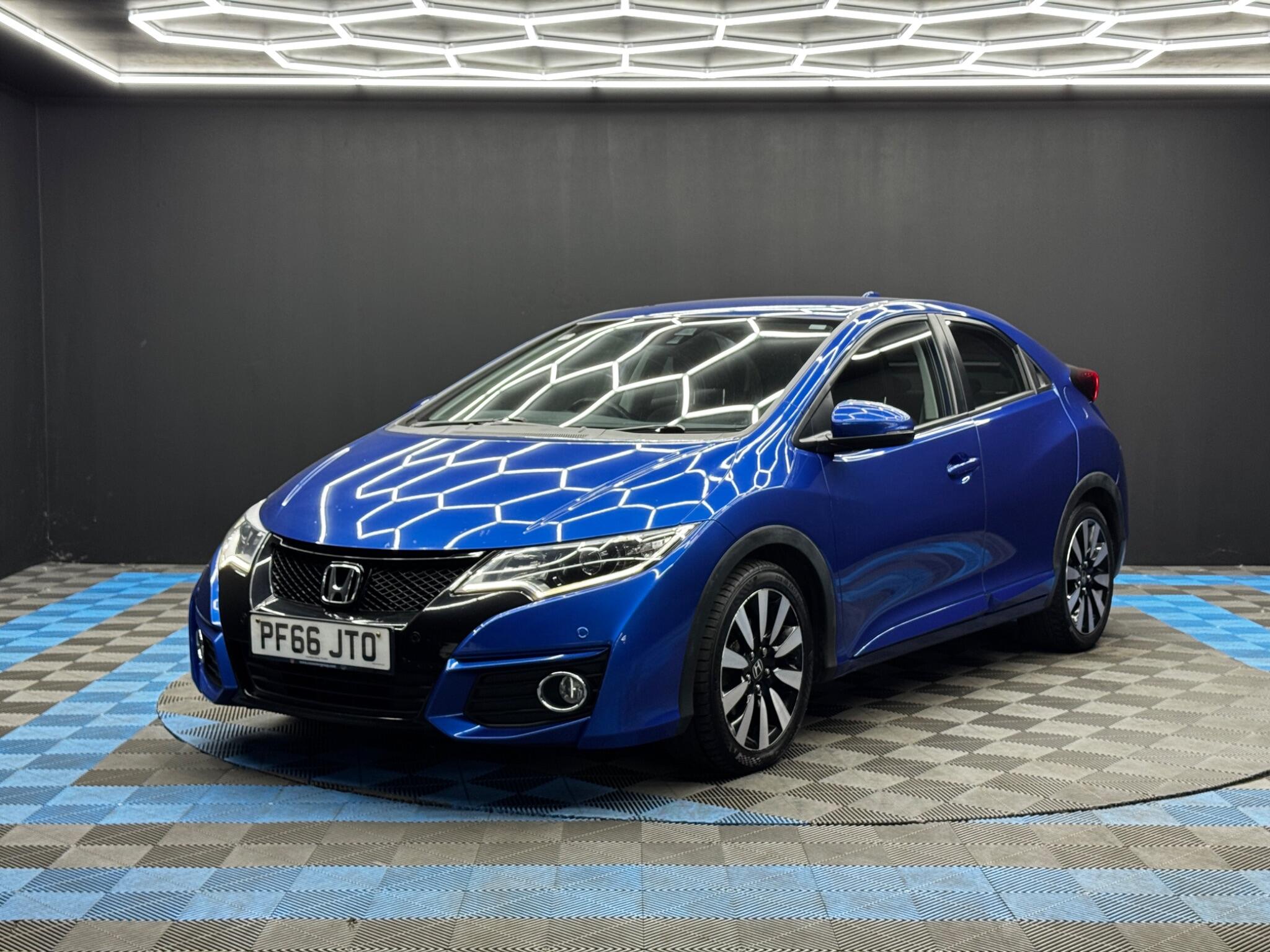 Honda Civic view 3