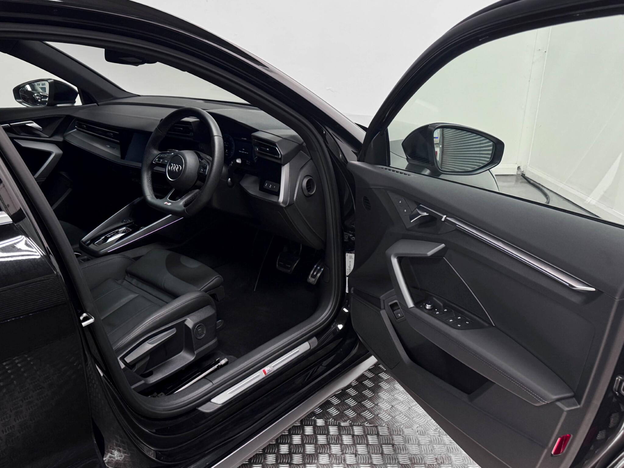 Audi A3 view 17