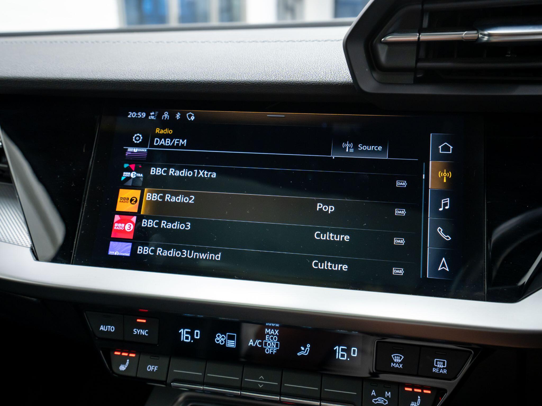 Audi S3 view 34