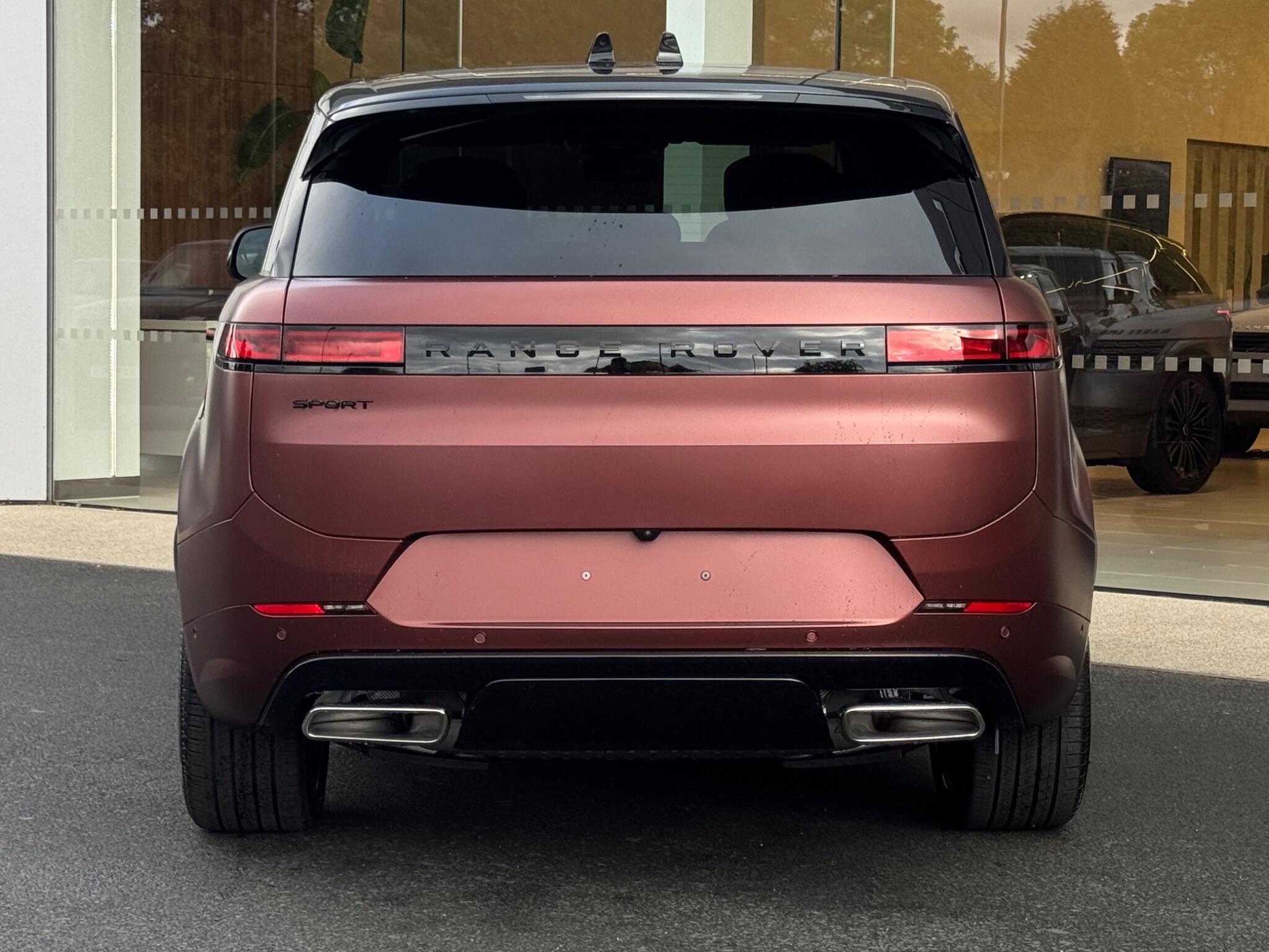 Land Rover Range Rover Sport view 7