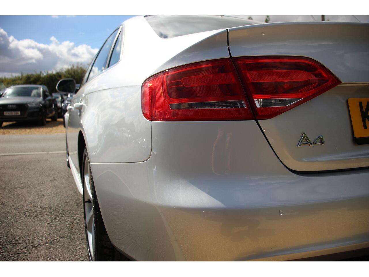 Audi A4 view 51