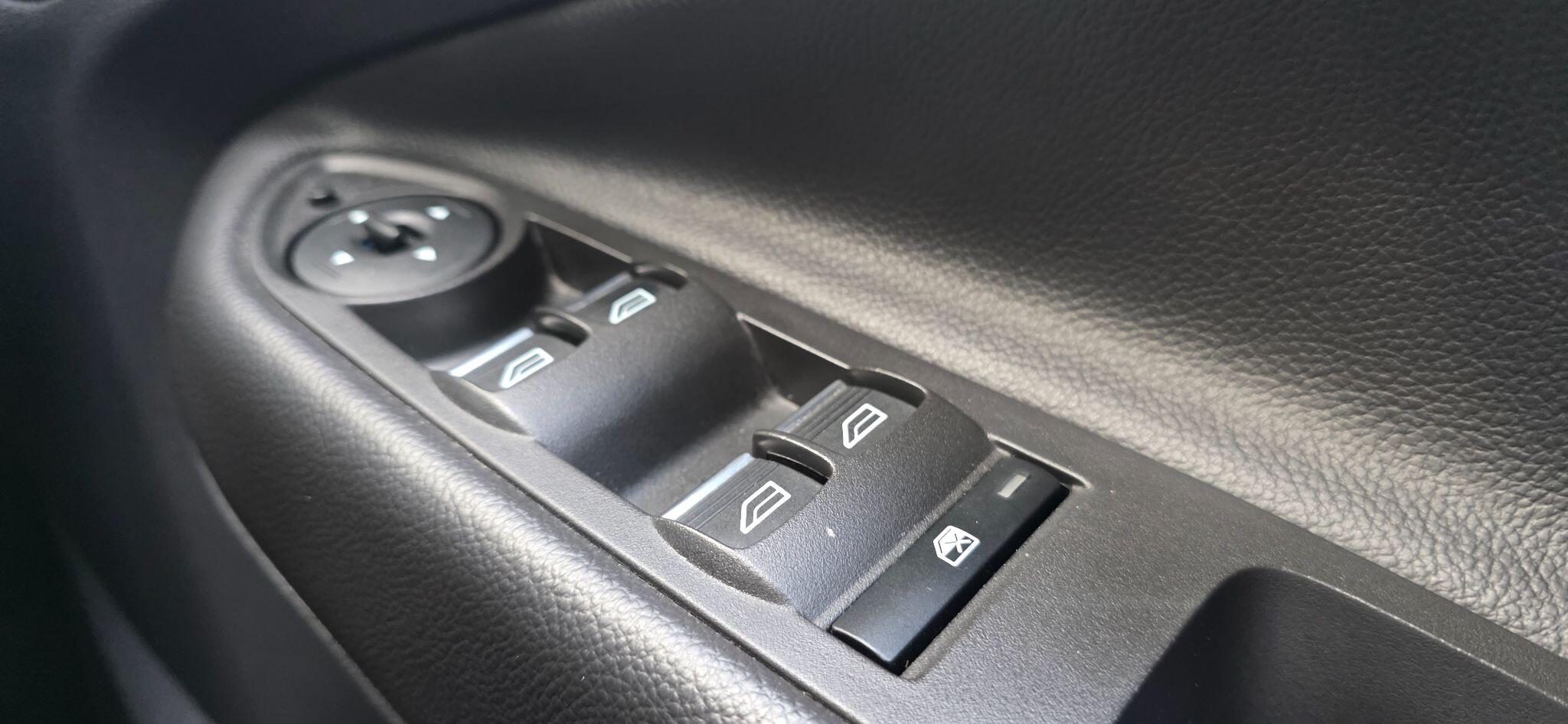 Ford Kuga view 54