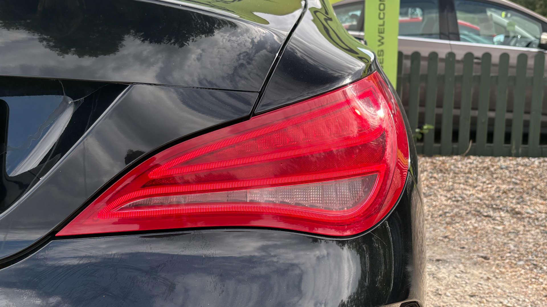 Mercedes-Benz Cla view 40