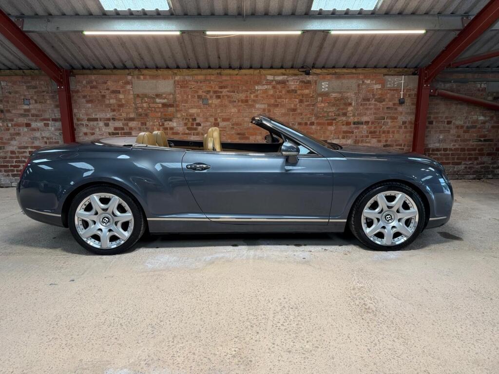 Bentley Continental view 11