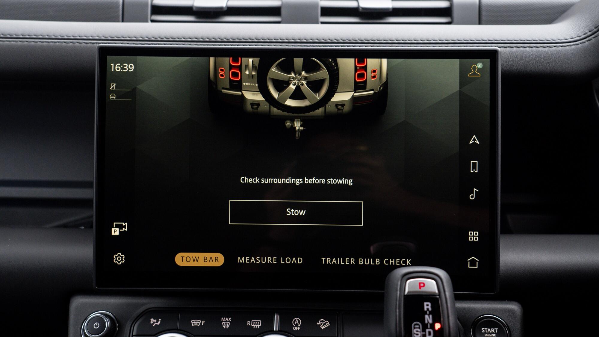 Land Rover Defender view 37