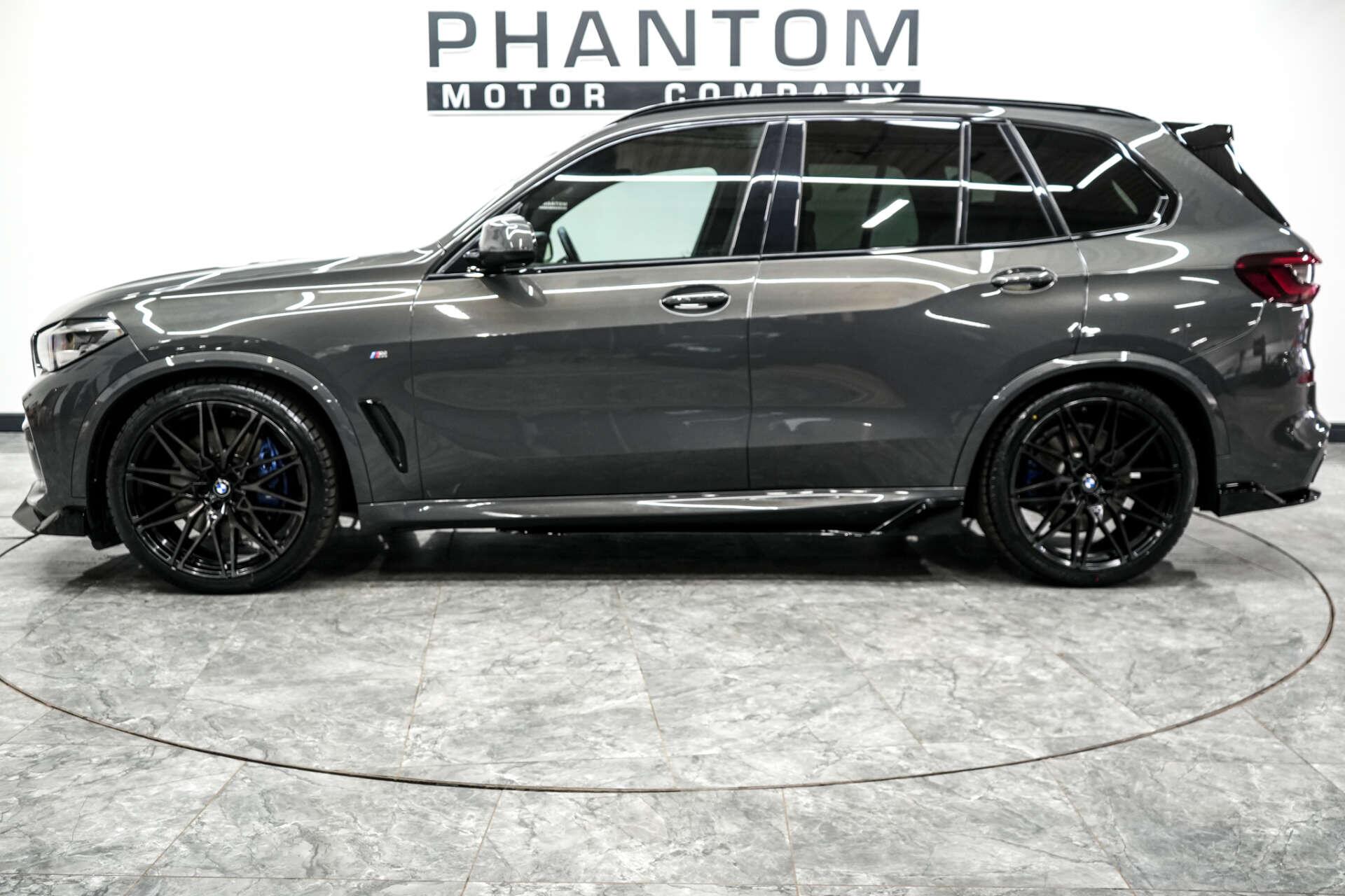 BMW X5 view 3