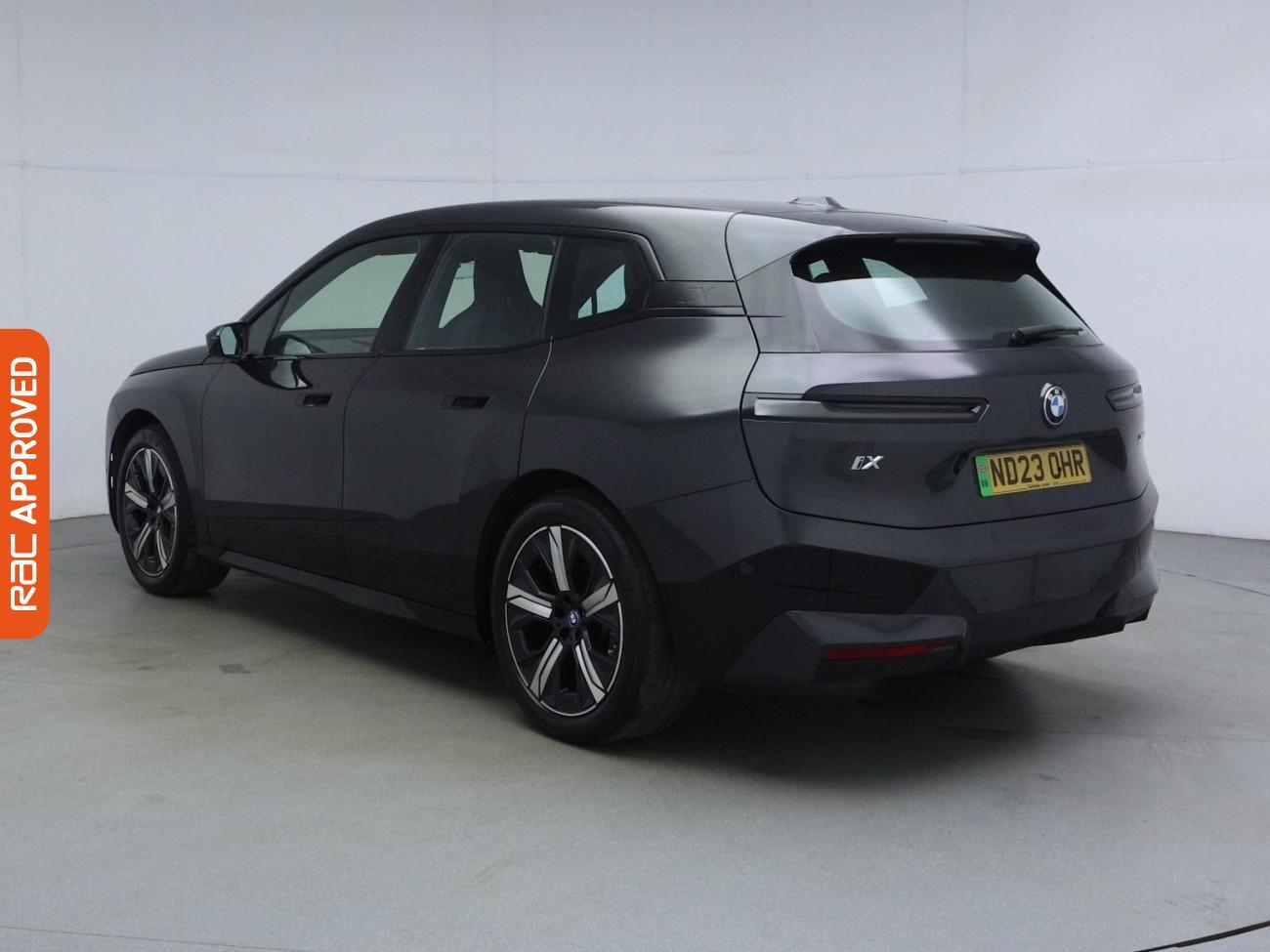 BMW iX view 5