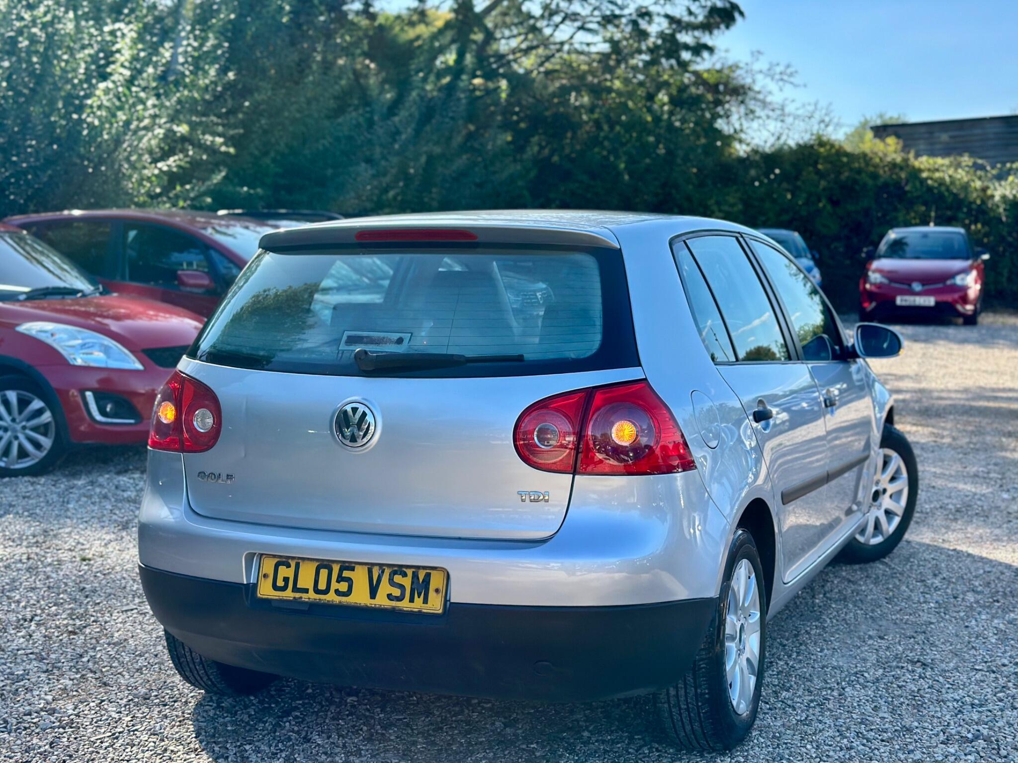 Volkswagen Golf view 13