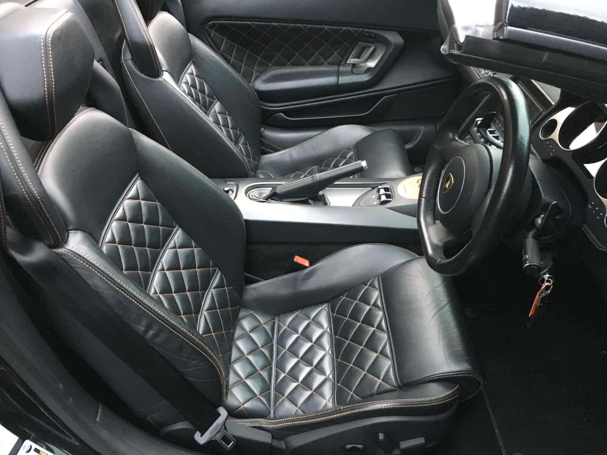 Lamborghini Gallardo view 26