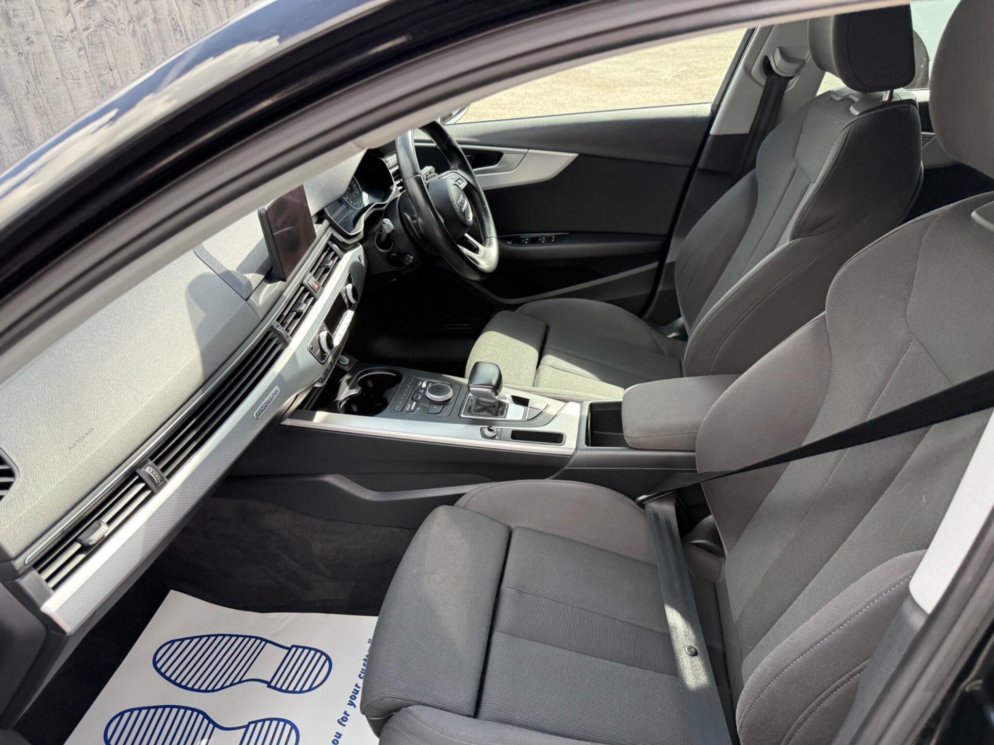 2016 Audi A4 Avant 3.0 TDI V6 Sport S Tronic quattro Euro 6 (s/s) 5dr • 105,600 miles image 21