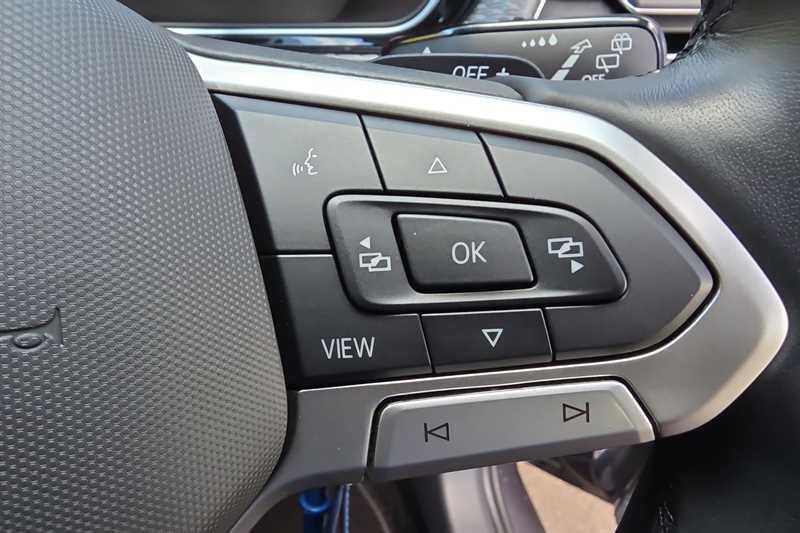 Volkswagen T-Cross view 22