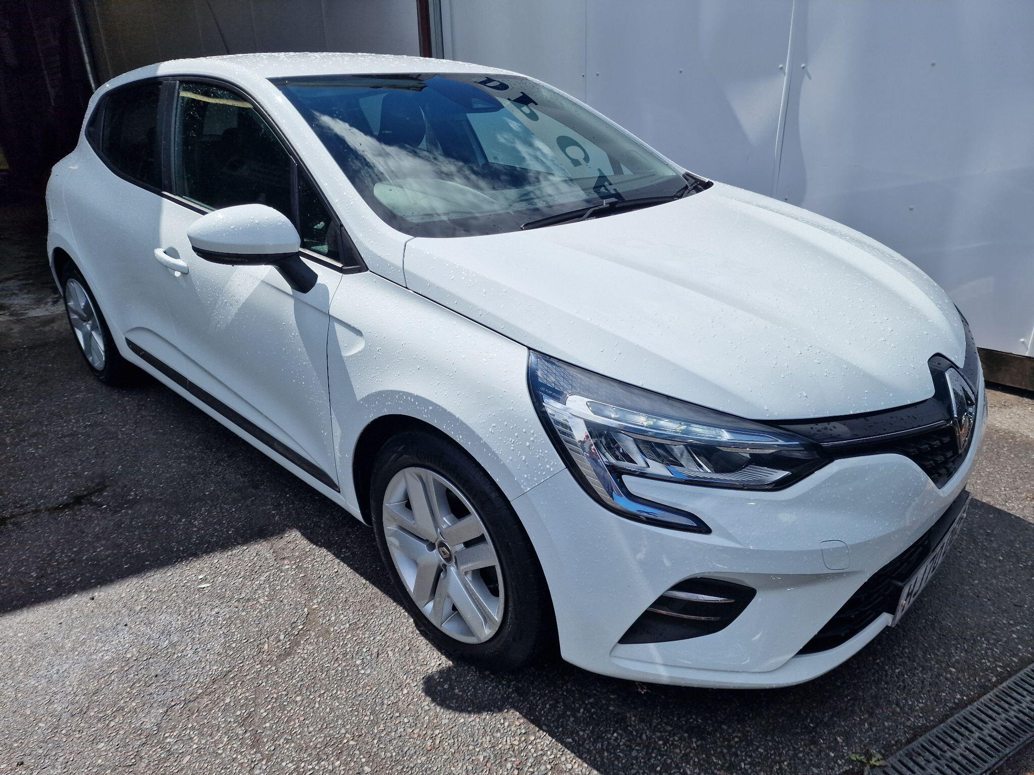 2020 Renault Clio in White for sale