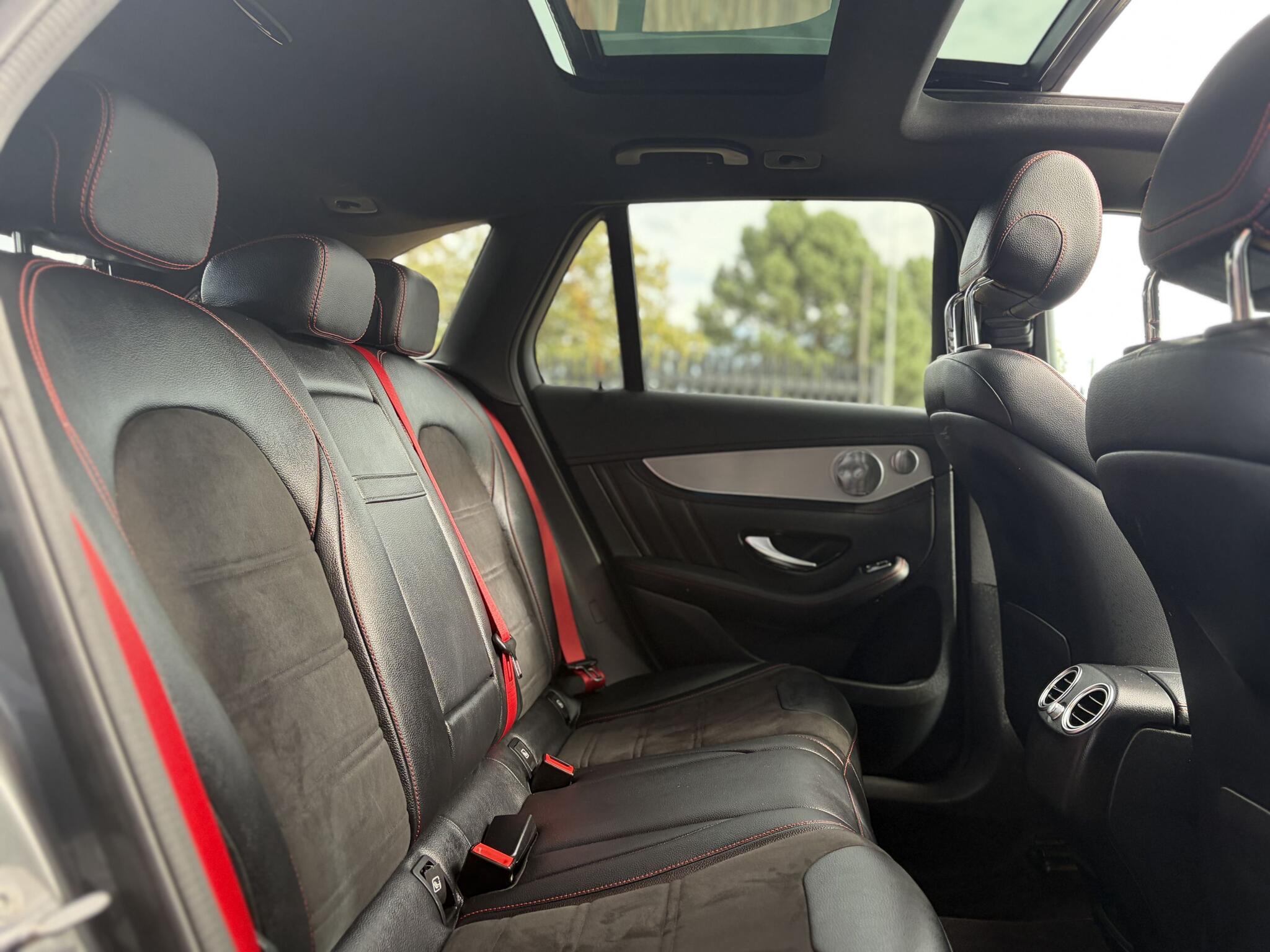 Mercedes-Benz GLC view 29
