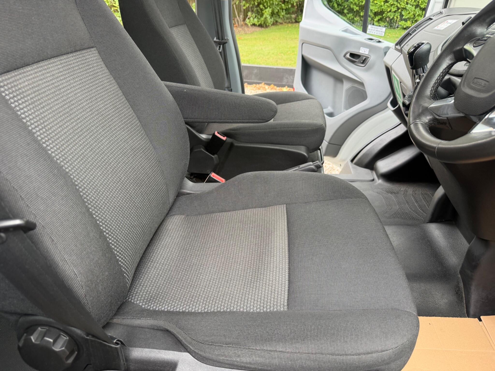 Ford Transit view 20