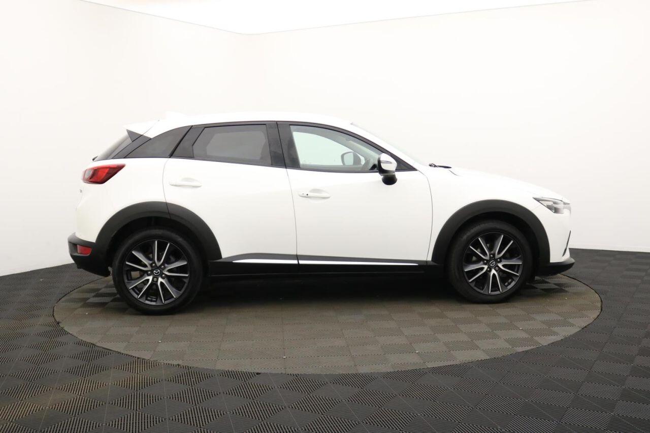 Mazda CX-3 view 2