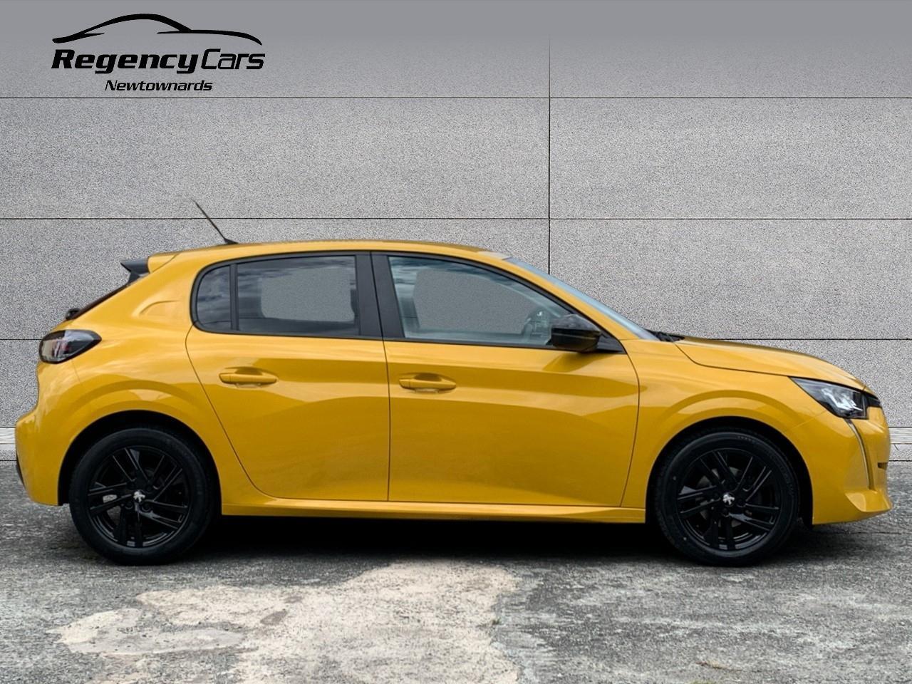 Peugeot 208 view 7