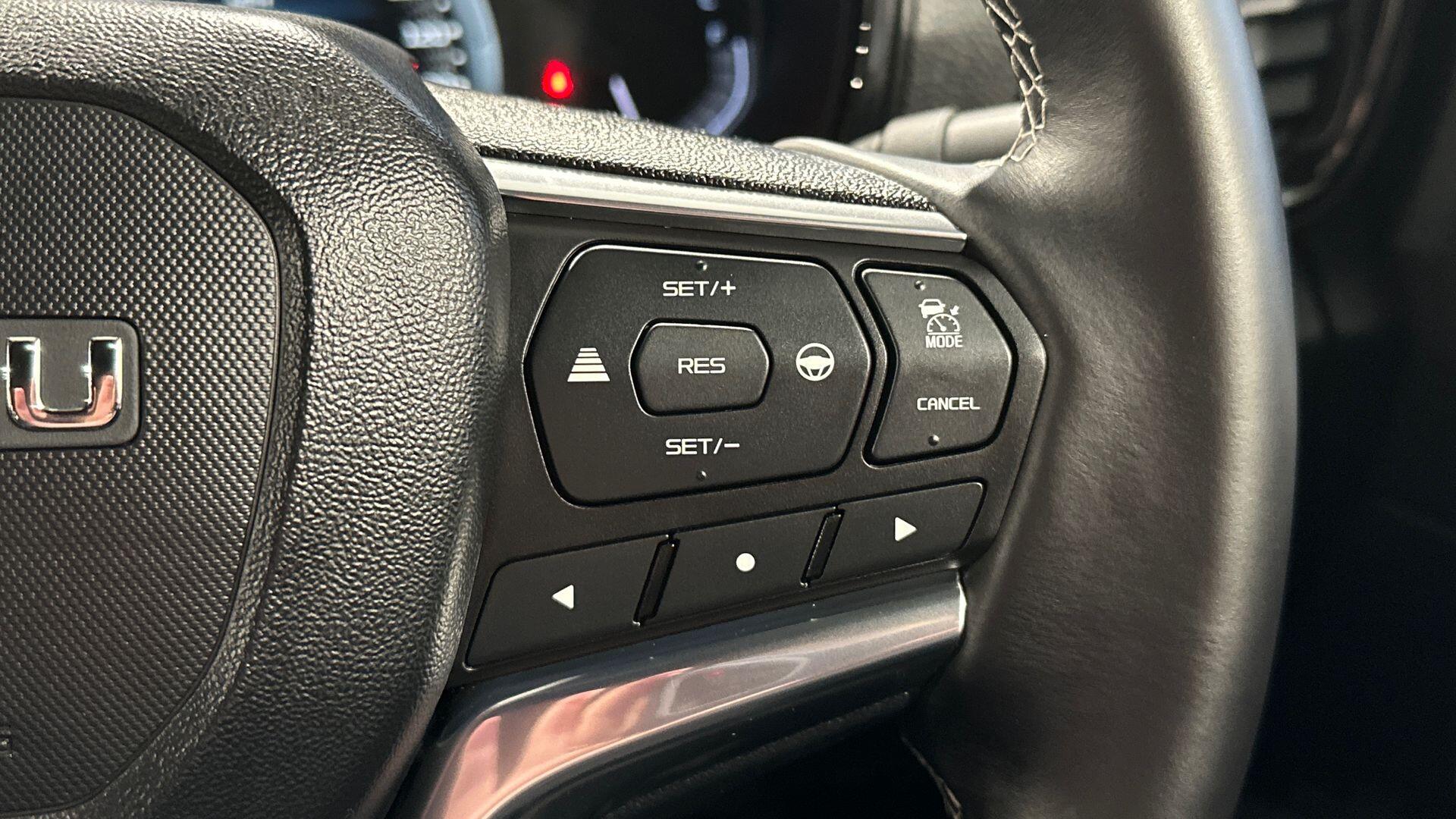Isuzu D-Max view 16