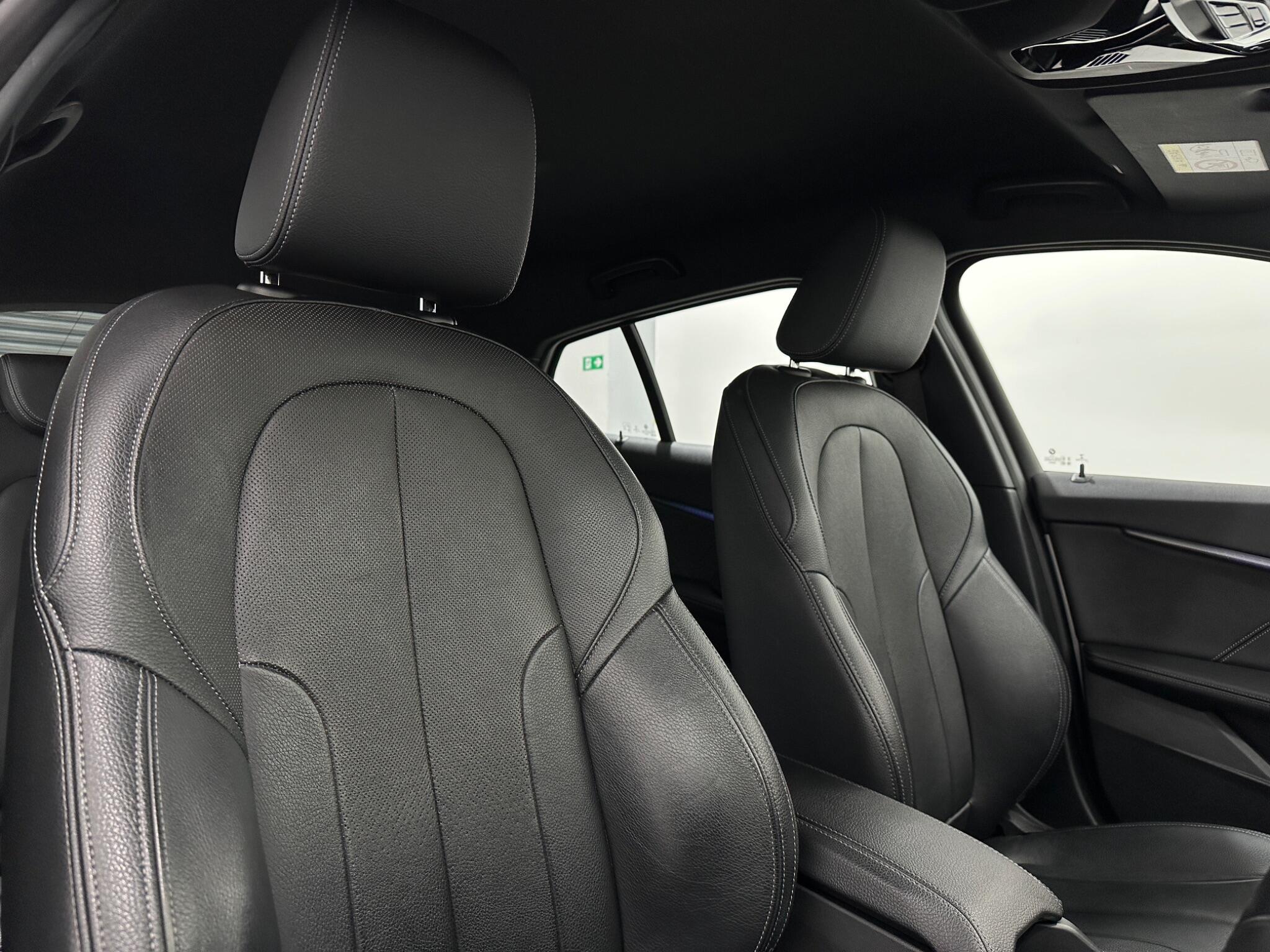 BMW 1 Series view 34