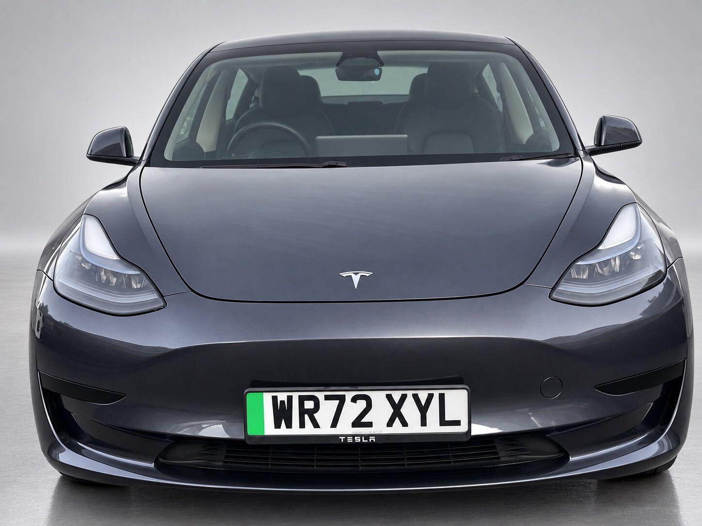 Tesla Model 3 view 3