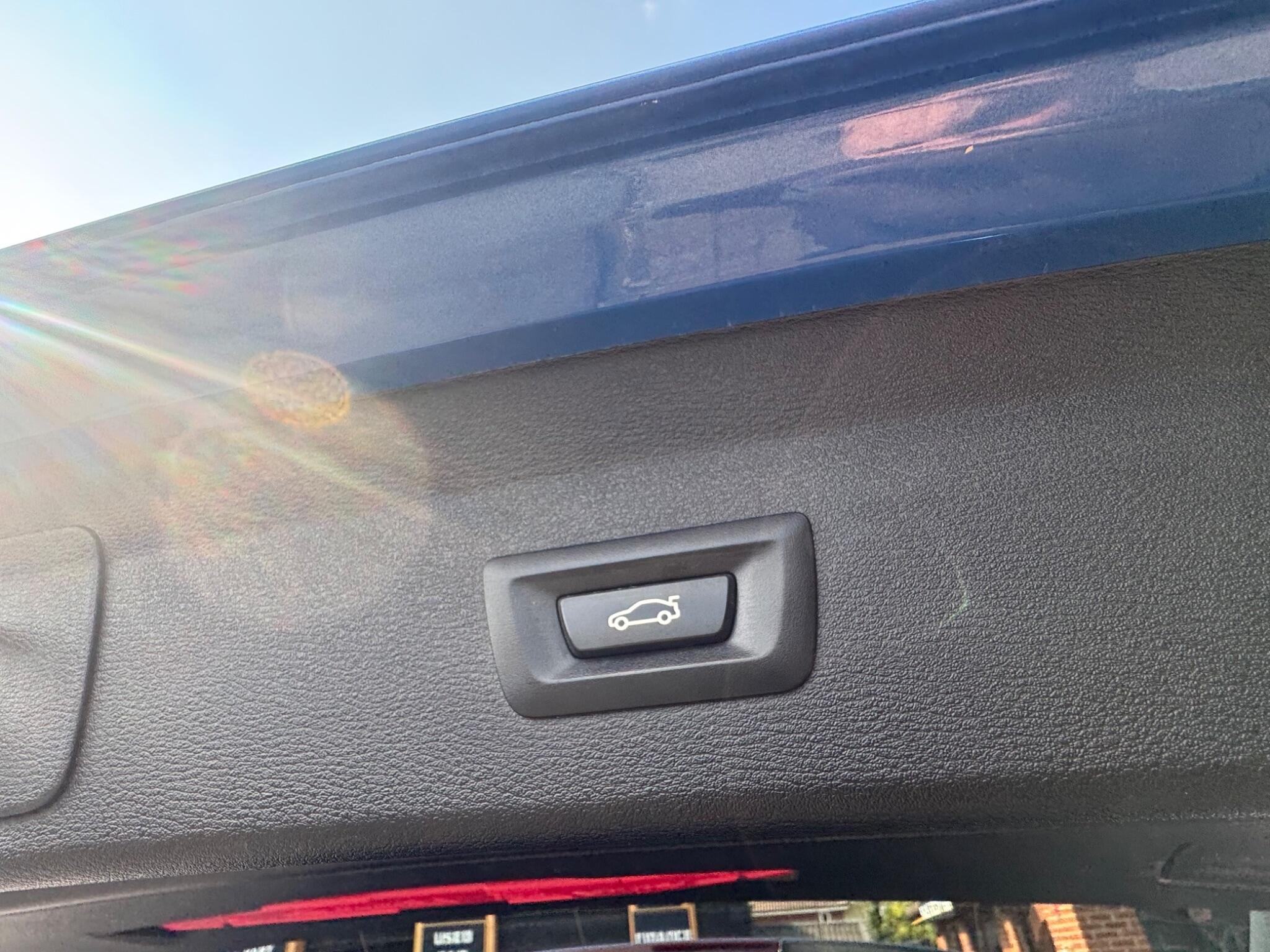 BMW X1 view 10