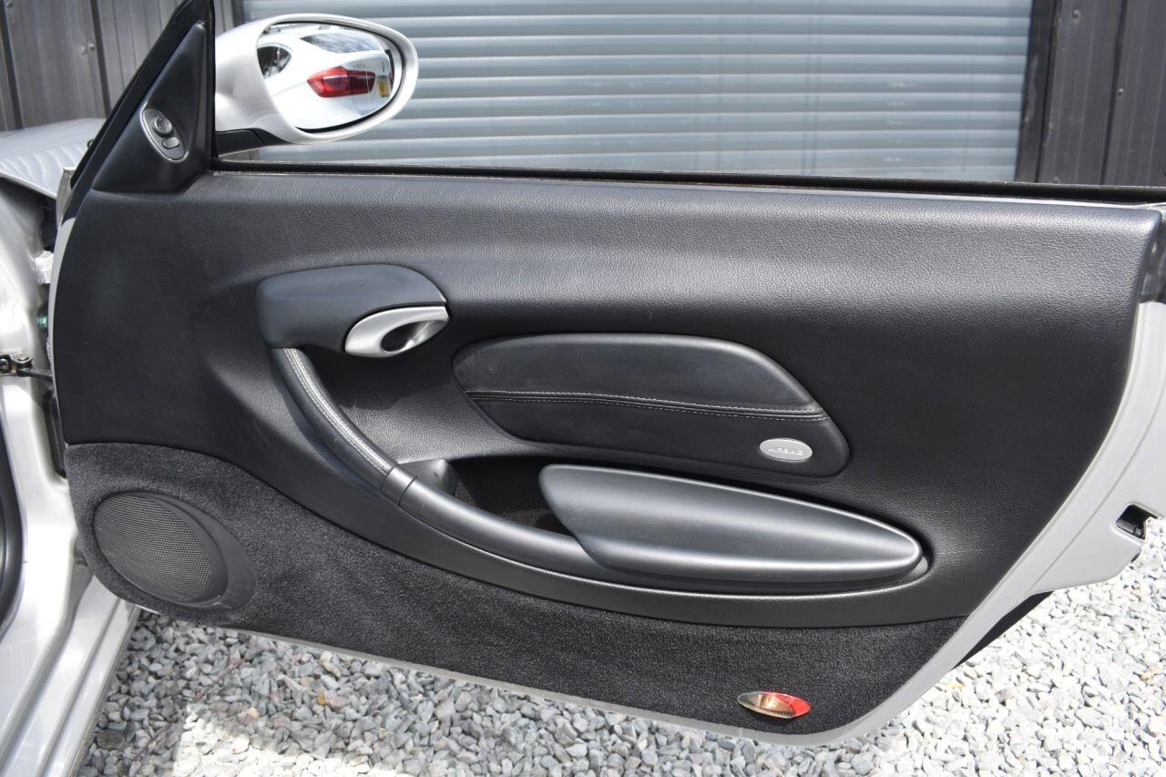 Porsche Boxster view 16