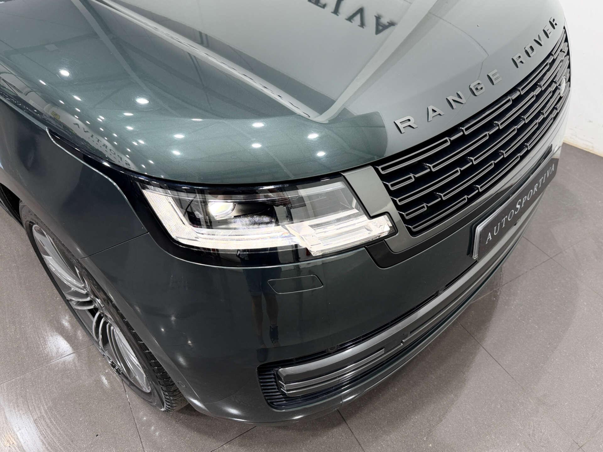 Land Rover Range Rover view 35