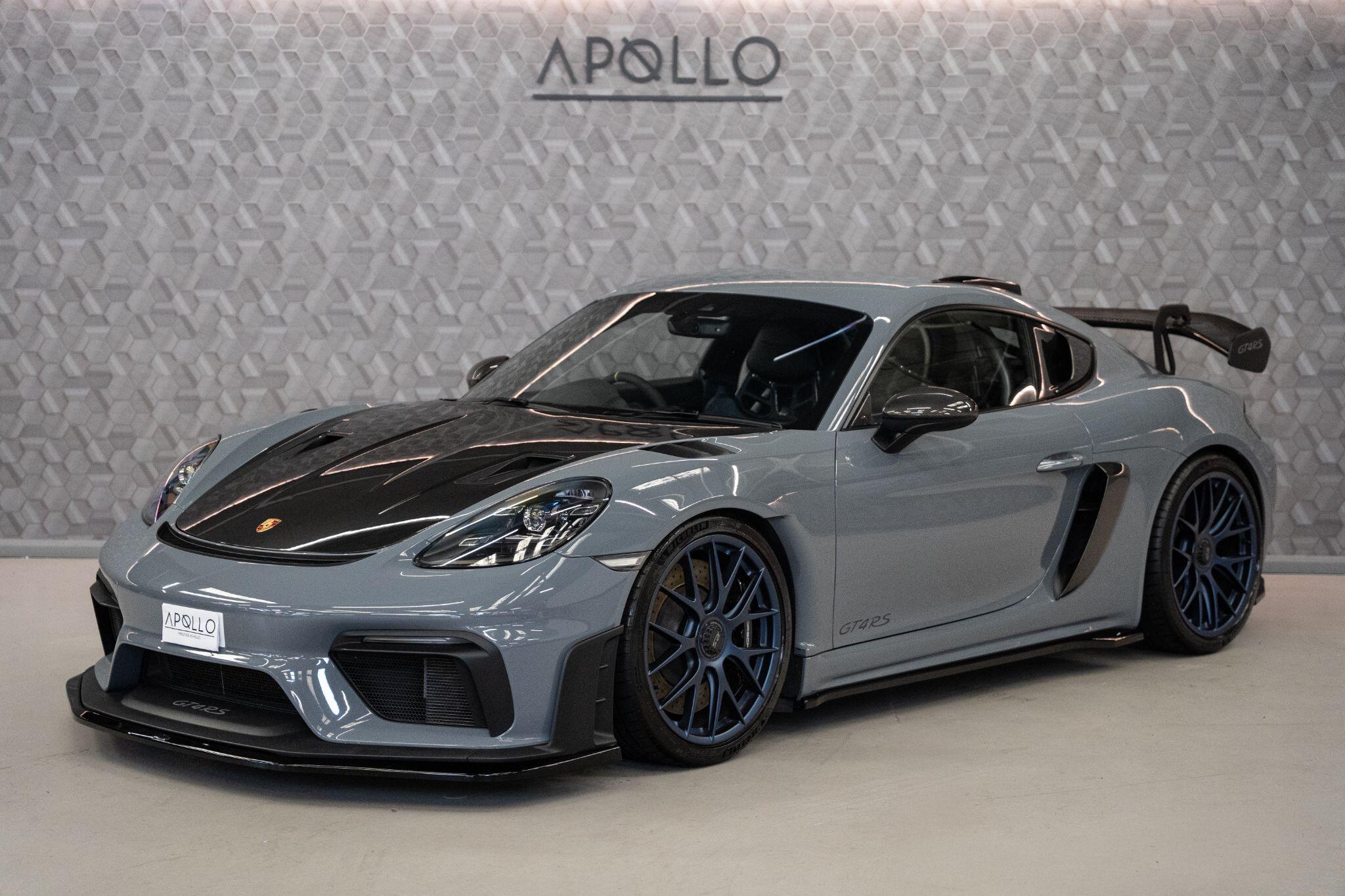 Porsche Cayman view 2