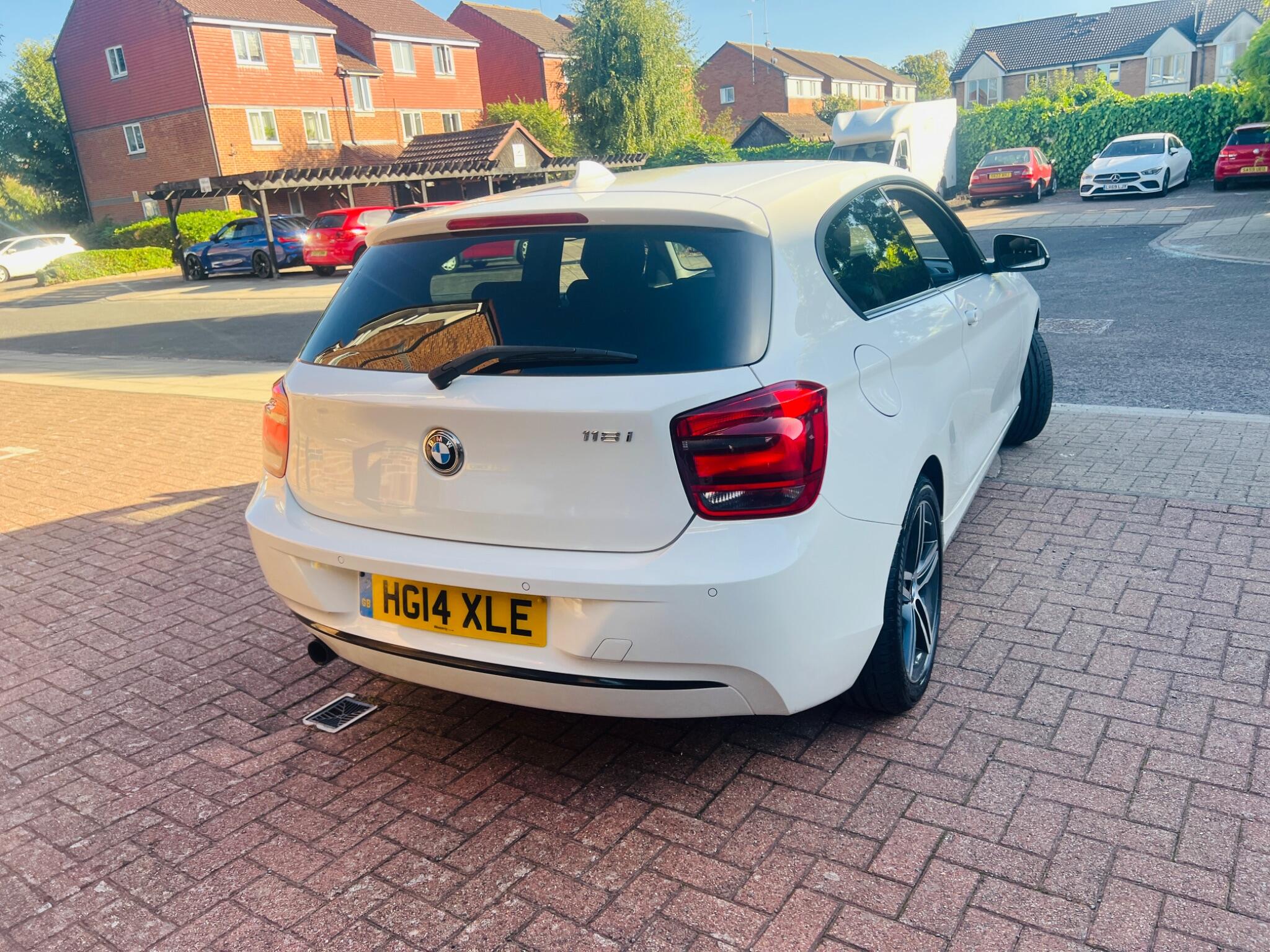 BMW 1 Series view 26